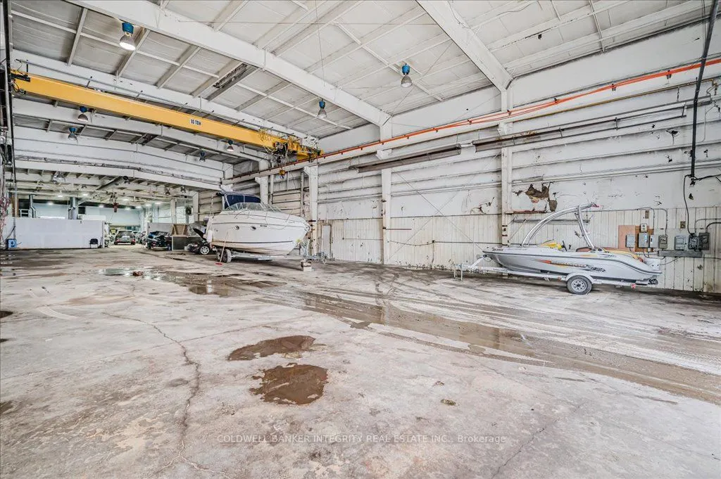 1135 Speers Road, #Building B