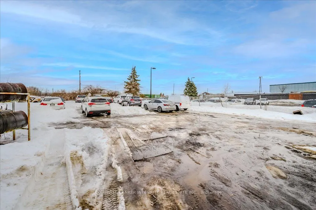 1135 Speers Road, #Building B
