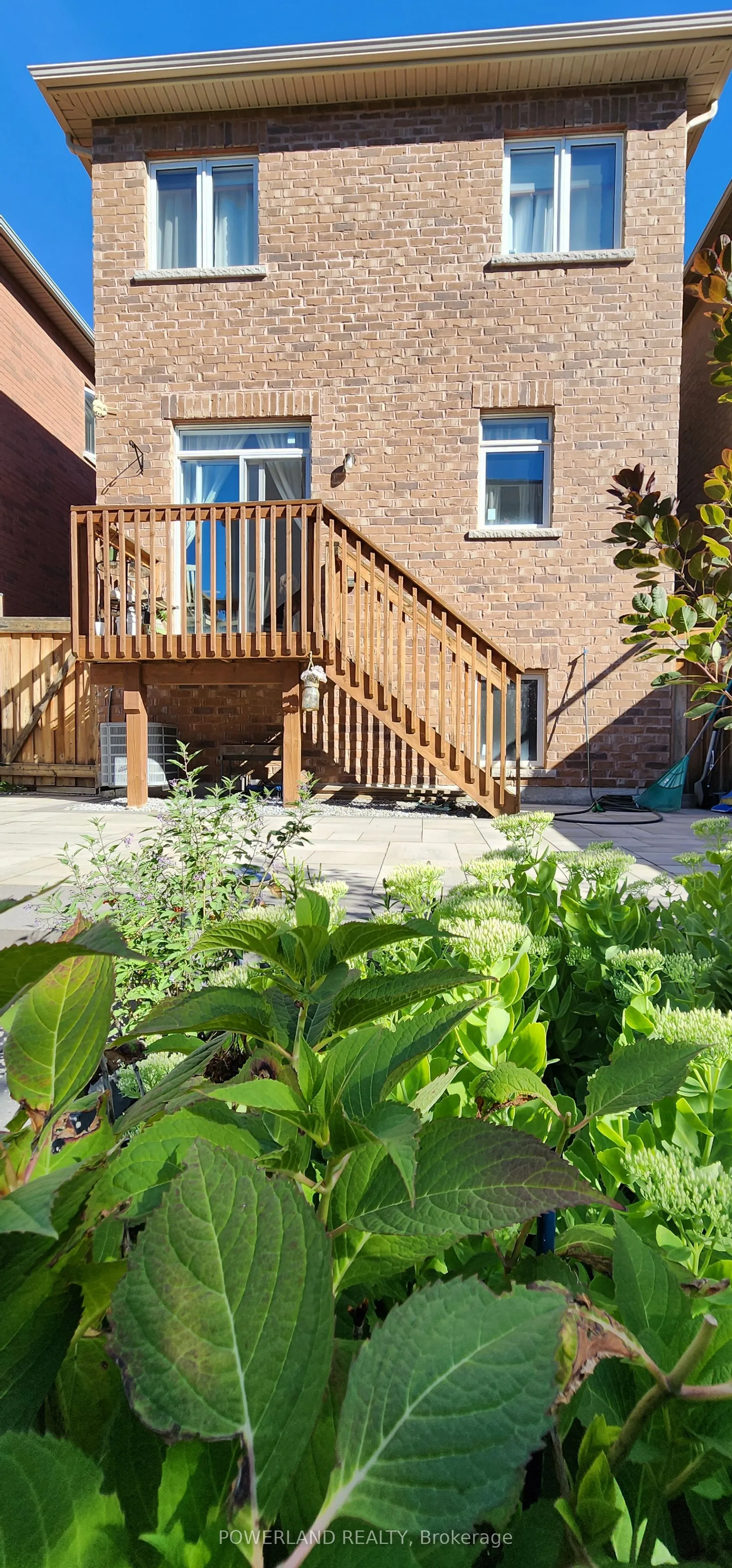 25 Erinview Terrace