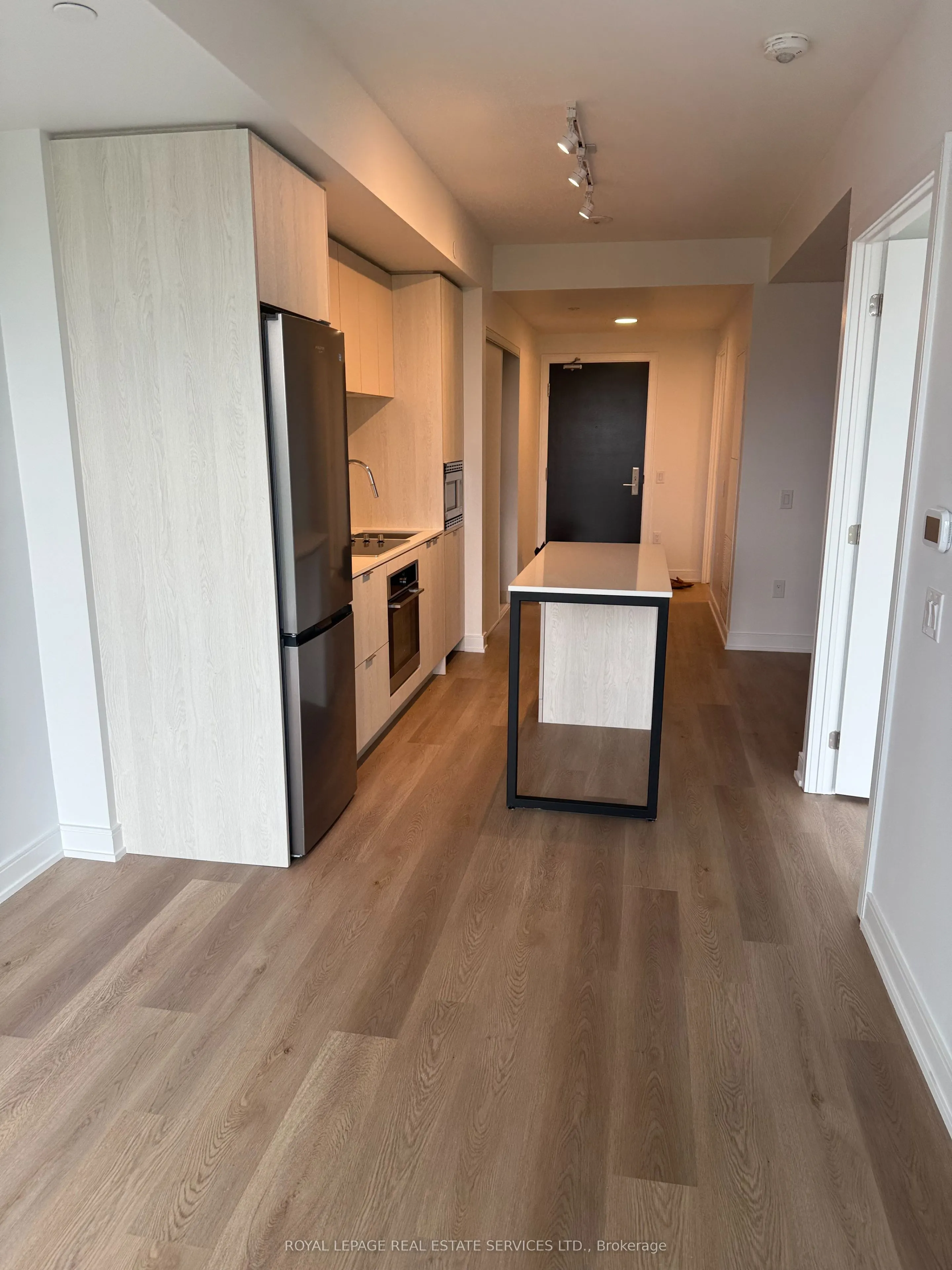 3009 Novar Road, #631