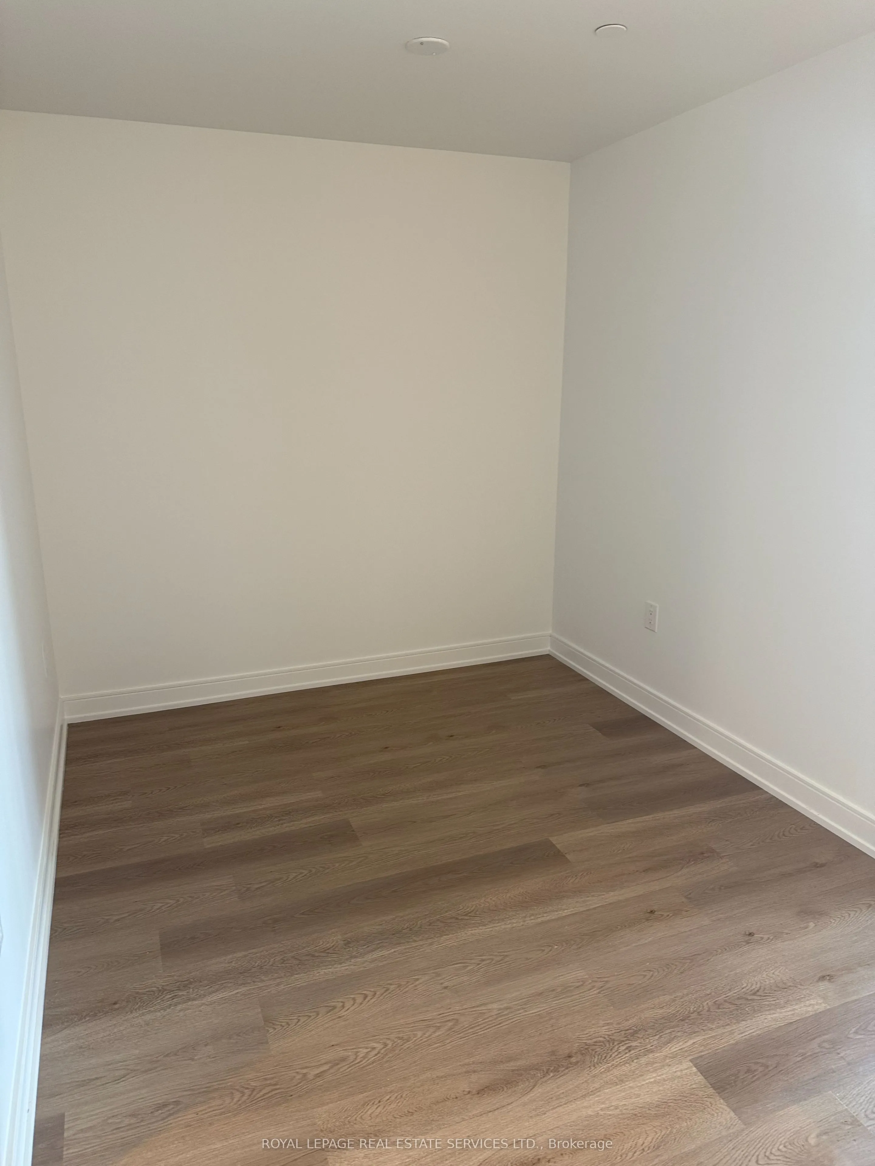 3009 Novar Road, #631