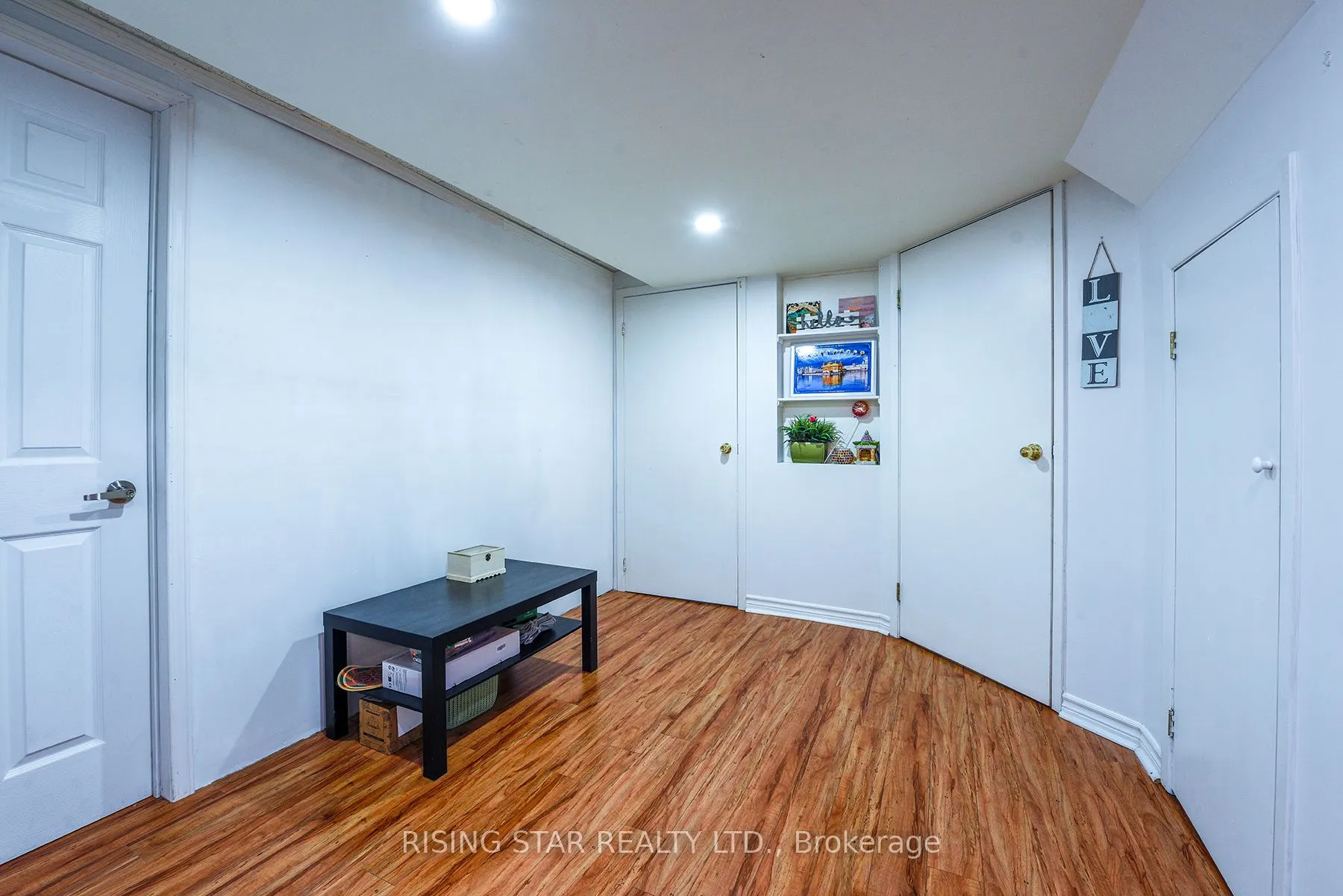 20 Arid Avenue