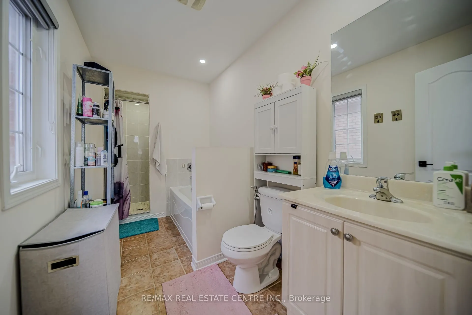 5831 Tiz Road