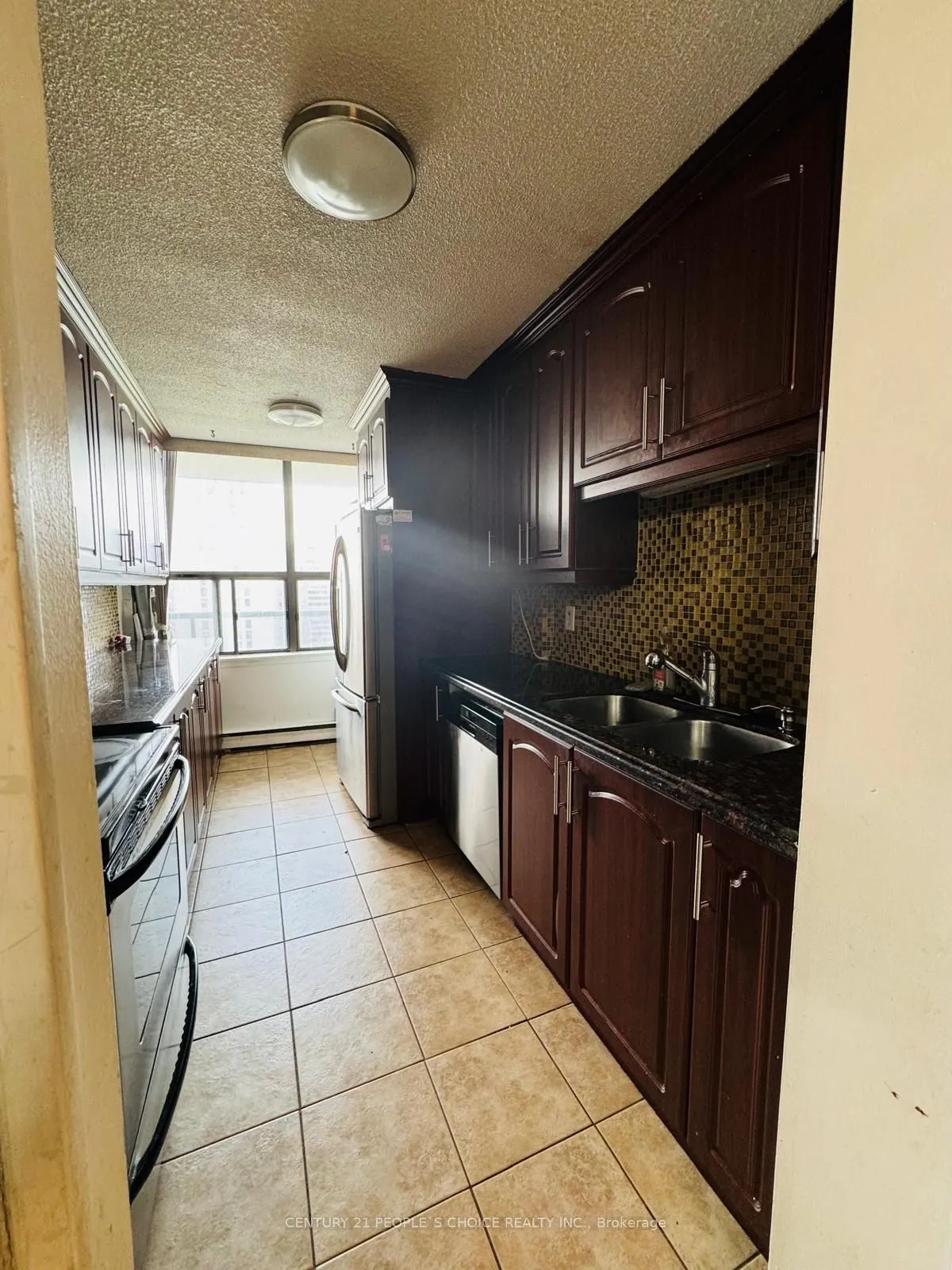 21 Knightsbridge Road, #1410
