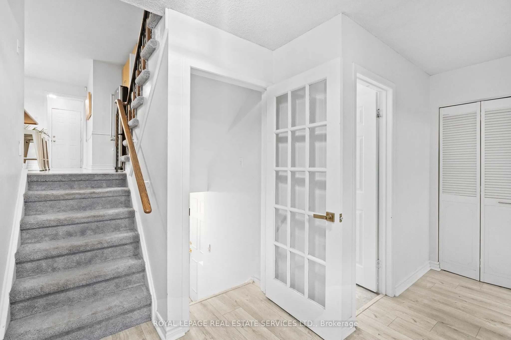 1504 Kenilworth Crescent