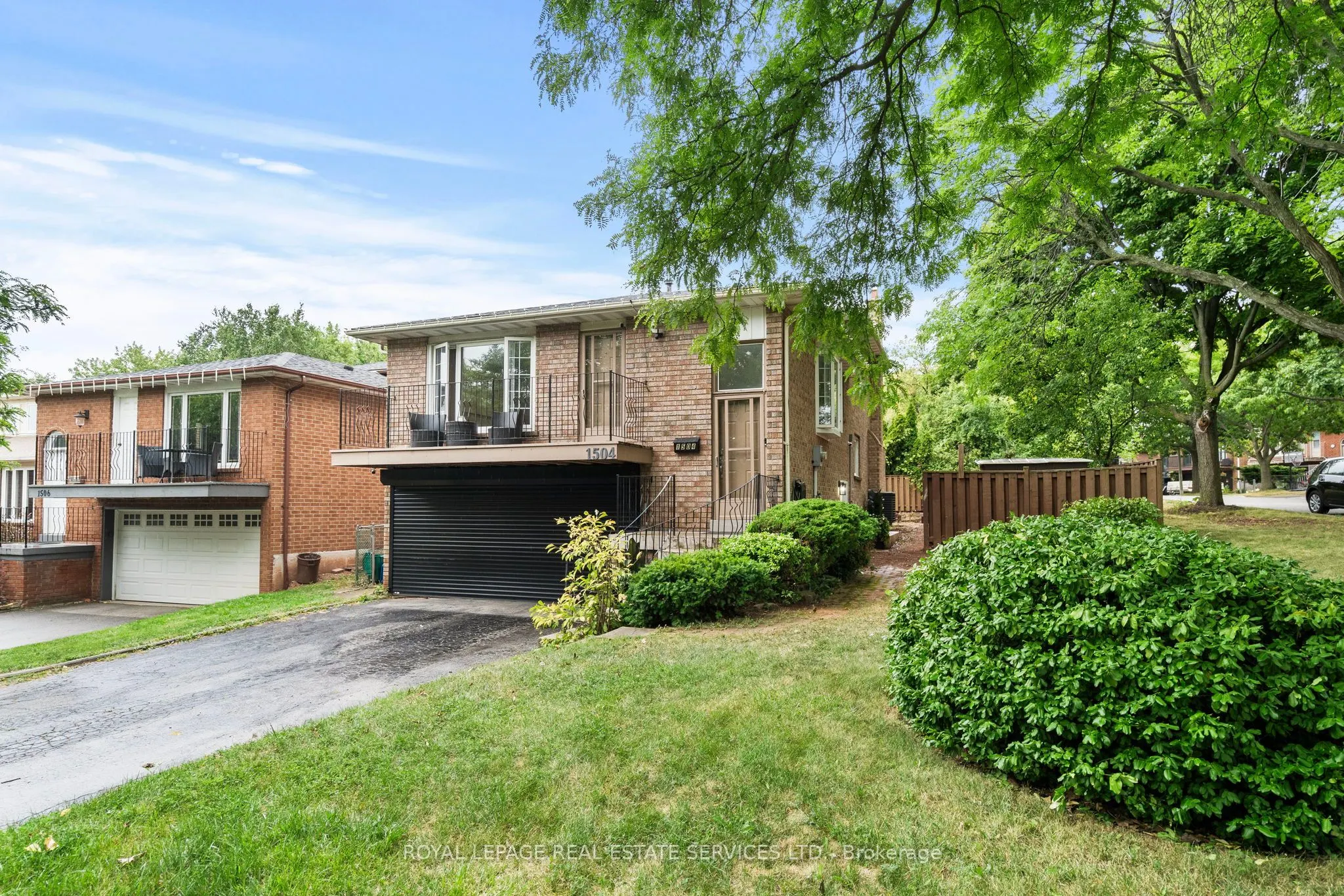 1504 Kenilworth Crescent