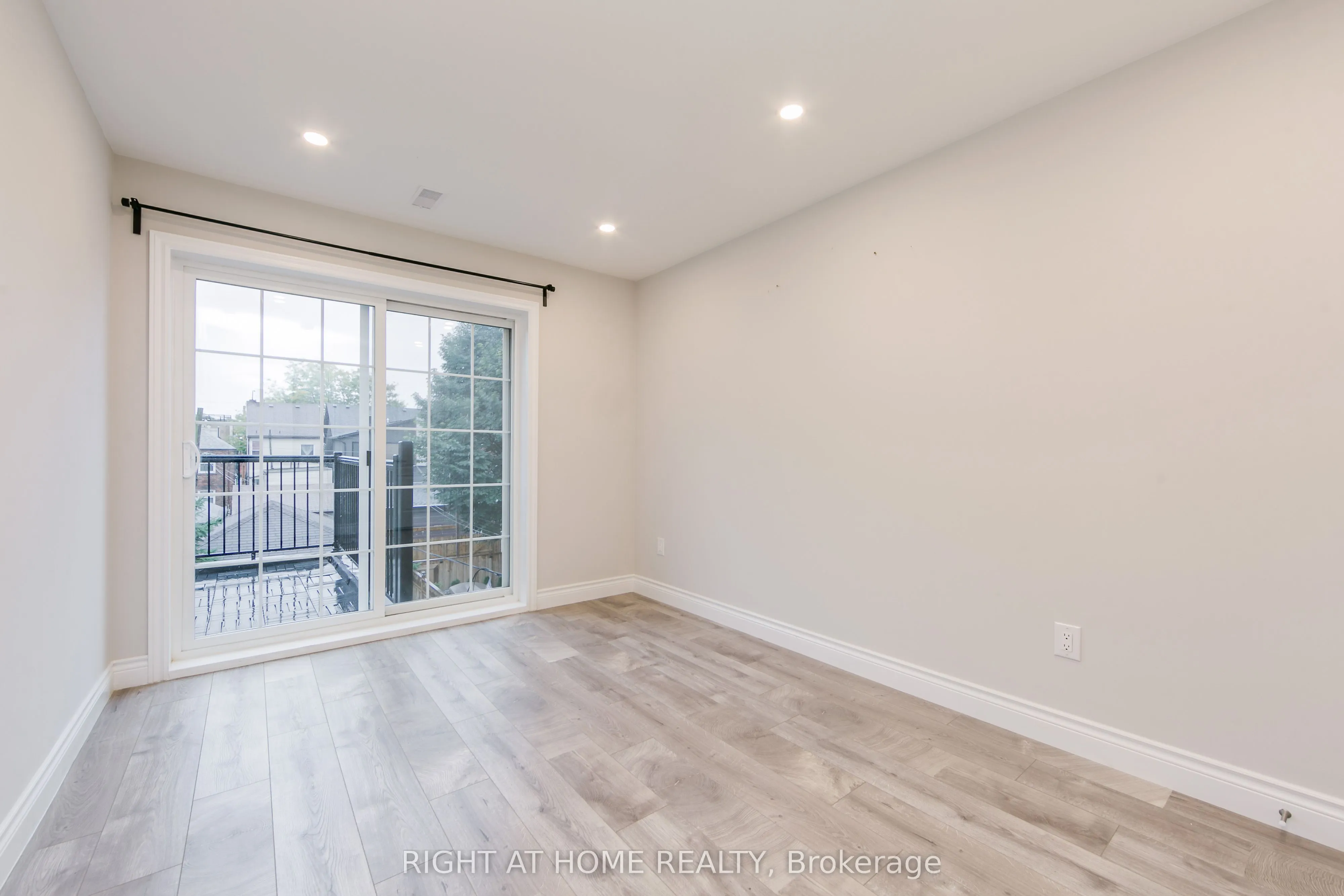 701 Dupont Street