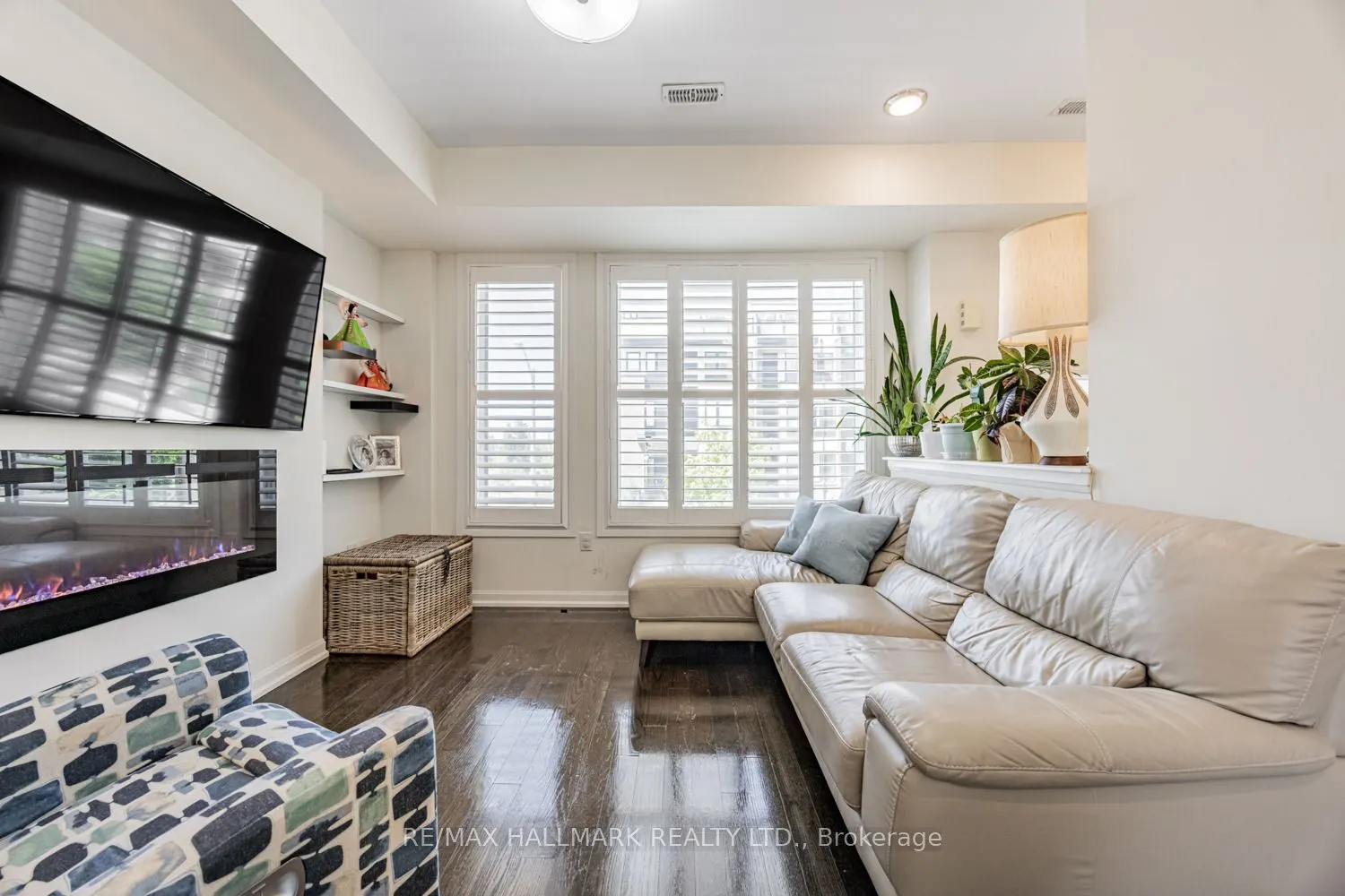 11 Caroline Carpenter Grove