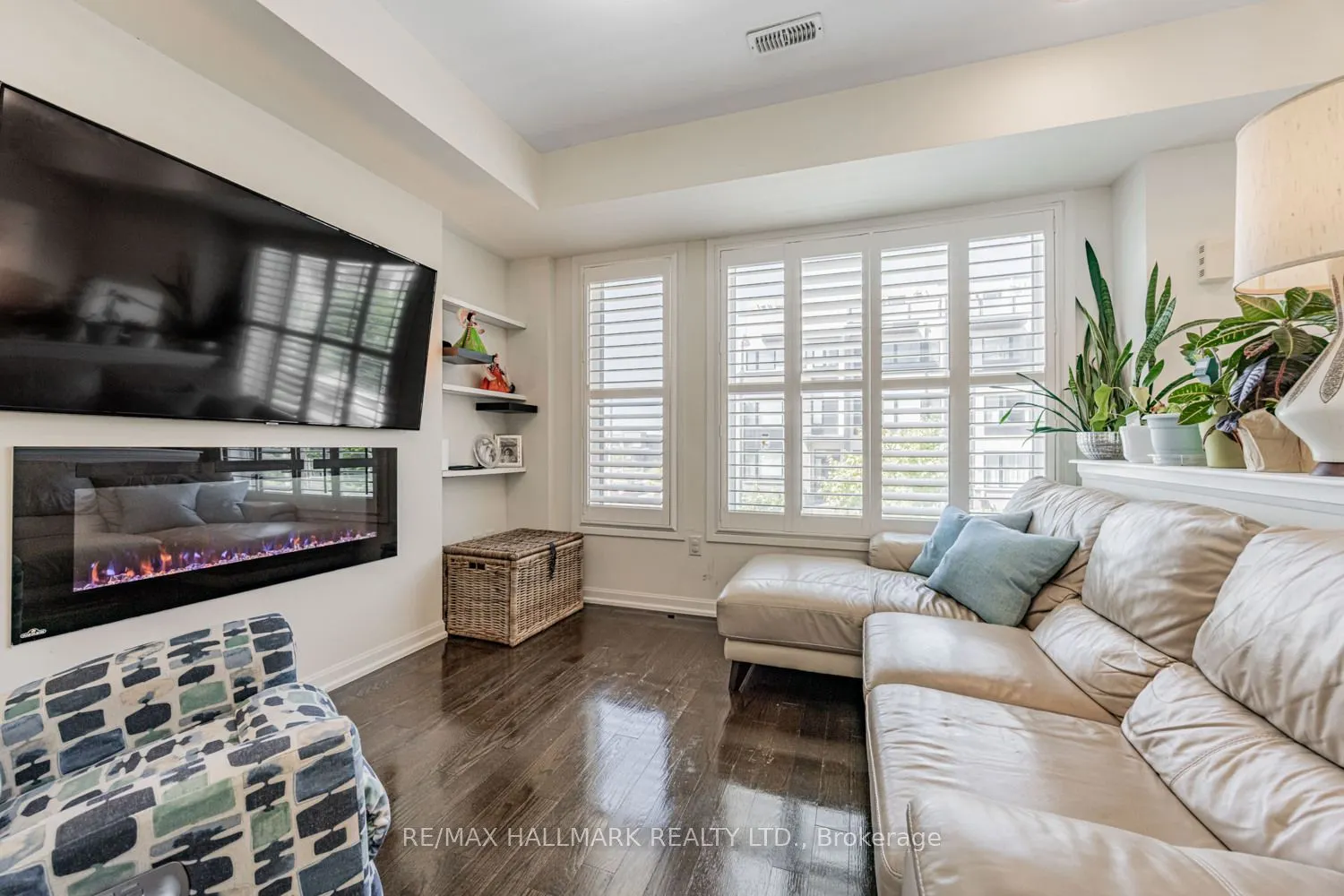 11 Caroline Carpenter Grove