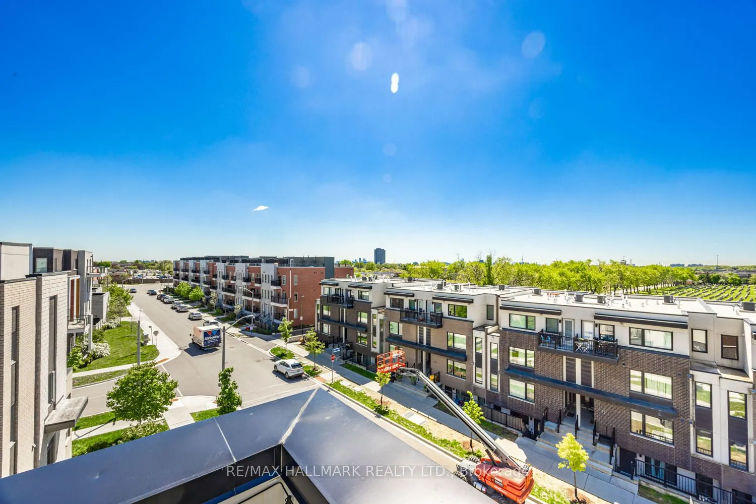 11 Caroline Carpenter Grove