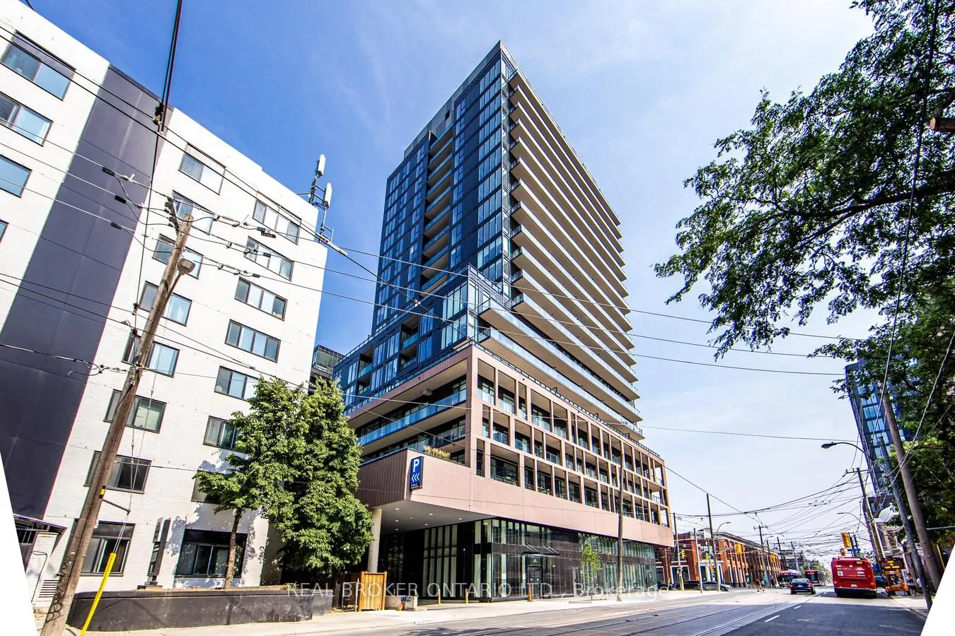 285 Dufferin Street, #303