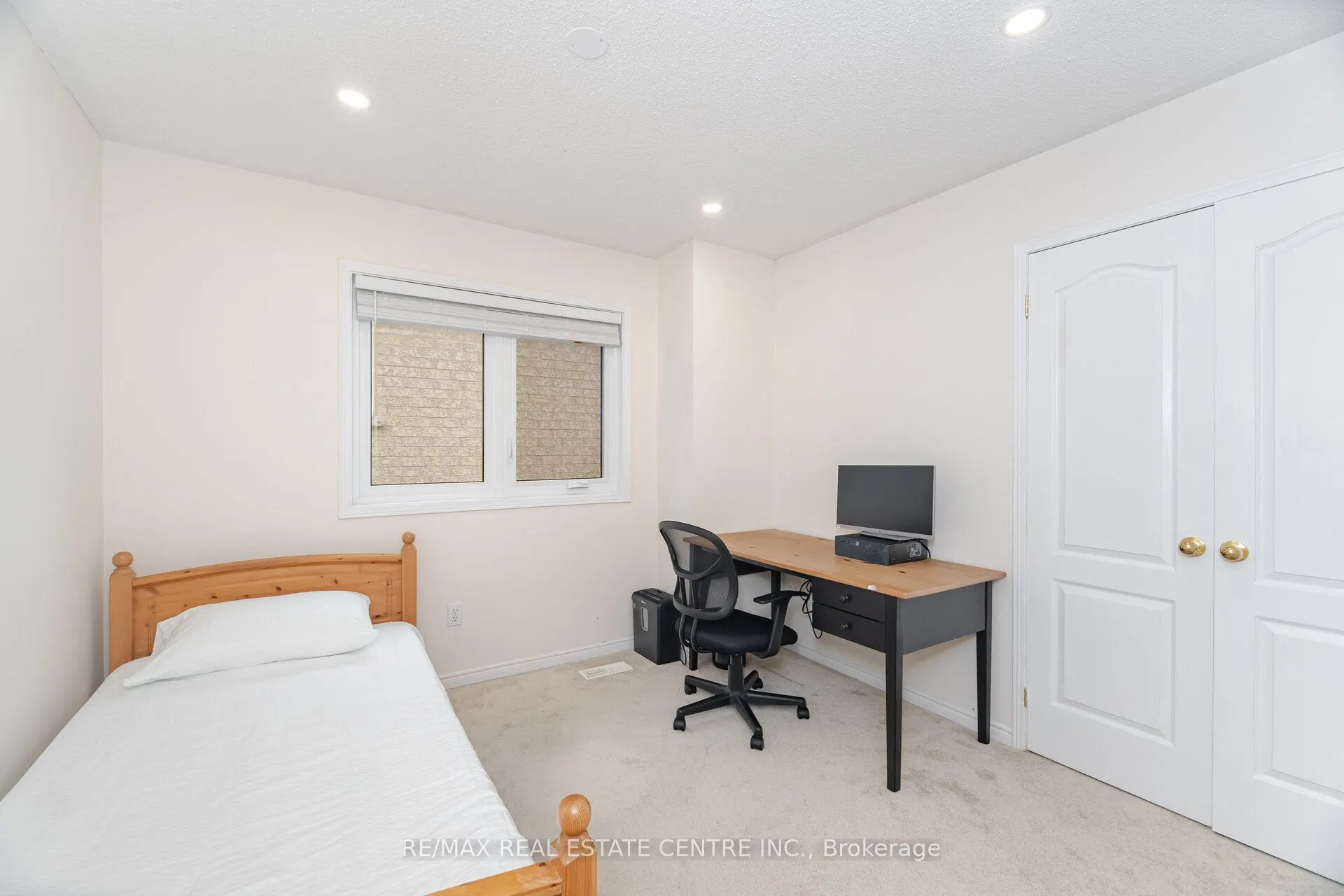 2931 Gardenview Crescent