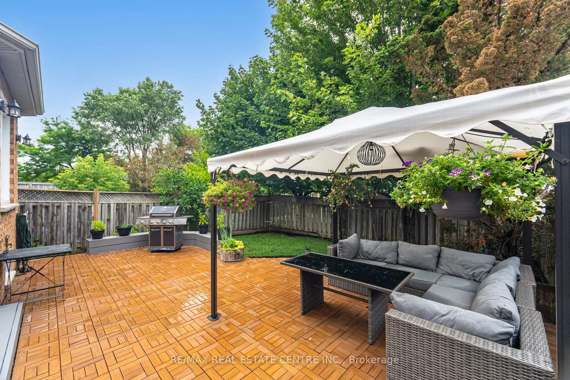 2931 Gardenview Crescent
