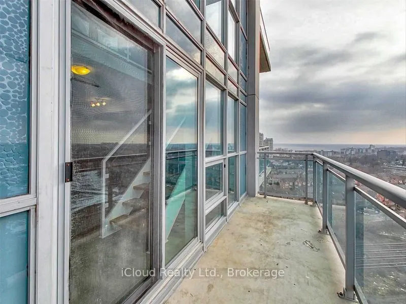 155 Legion Road N, #1706