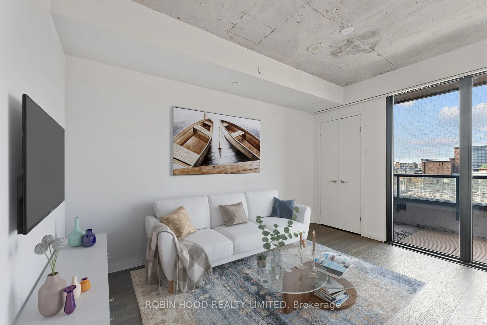 383 Sorauren Avenue, #511