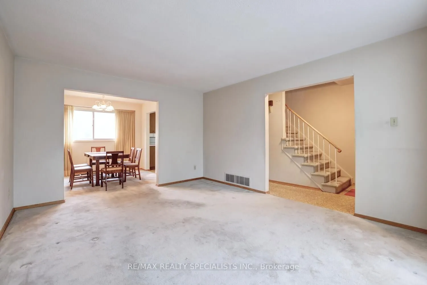 2483 Frankfield Road