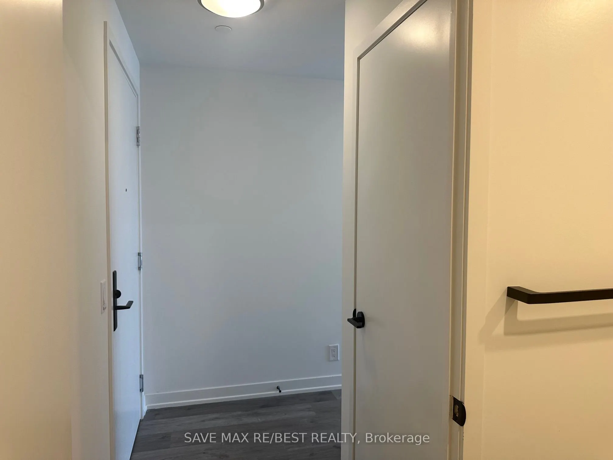 285 Dufferin Street, #726