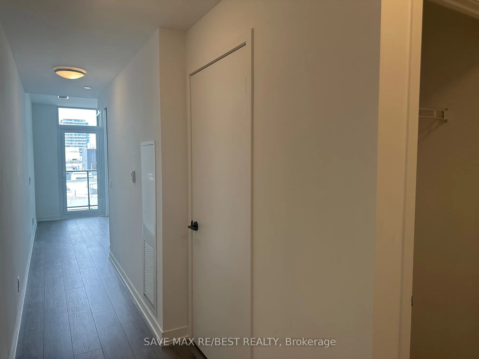 285 Dufferin Street, #726