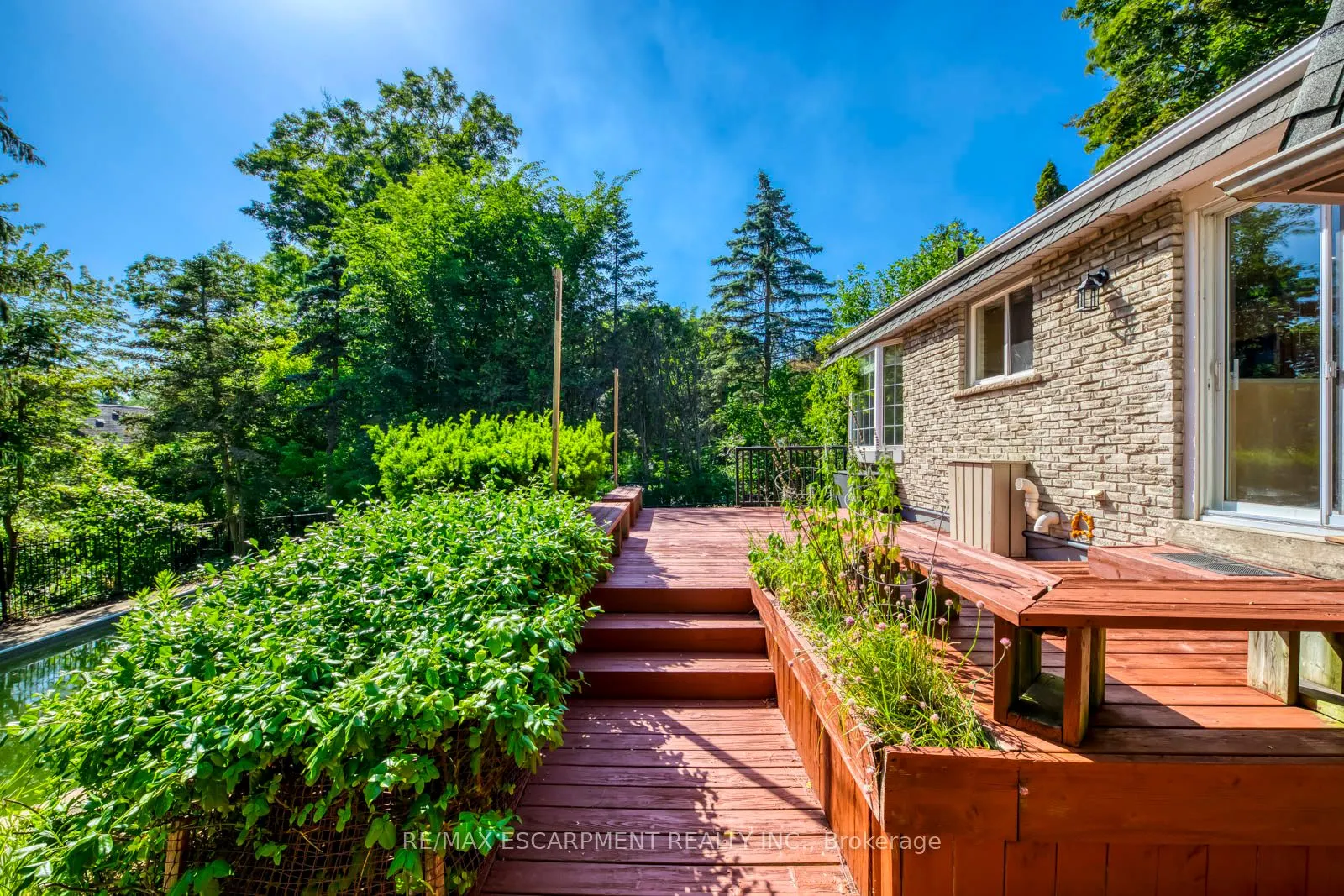 170 Cavendish Court