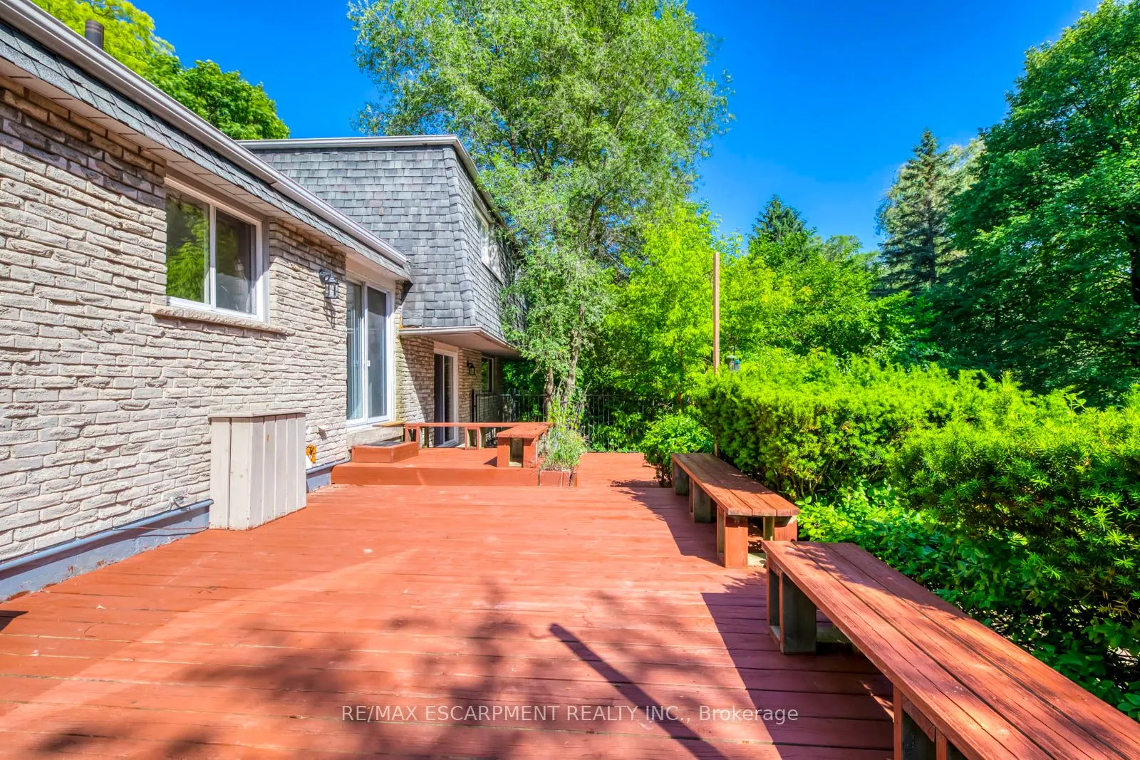 170 Cavendish Court