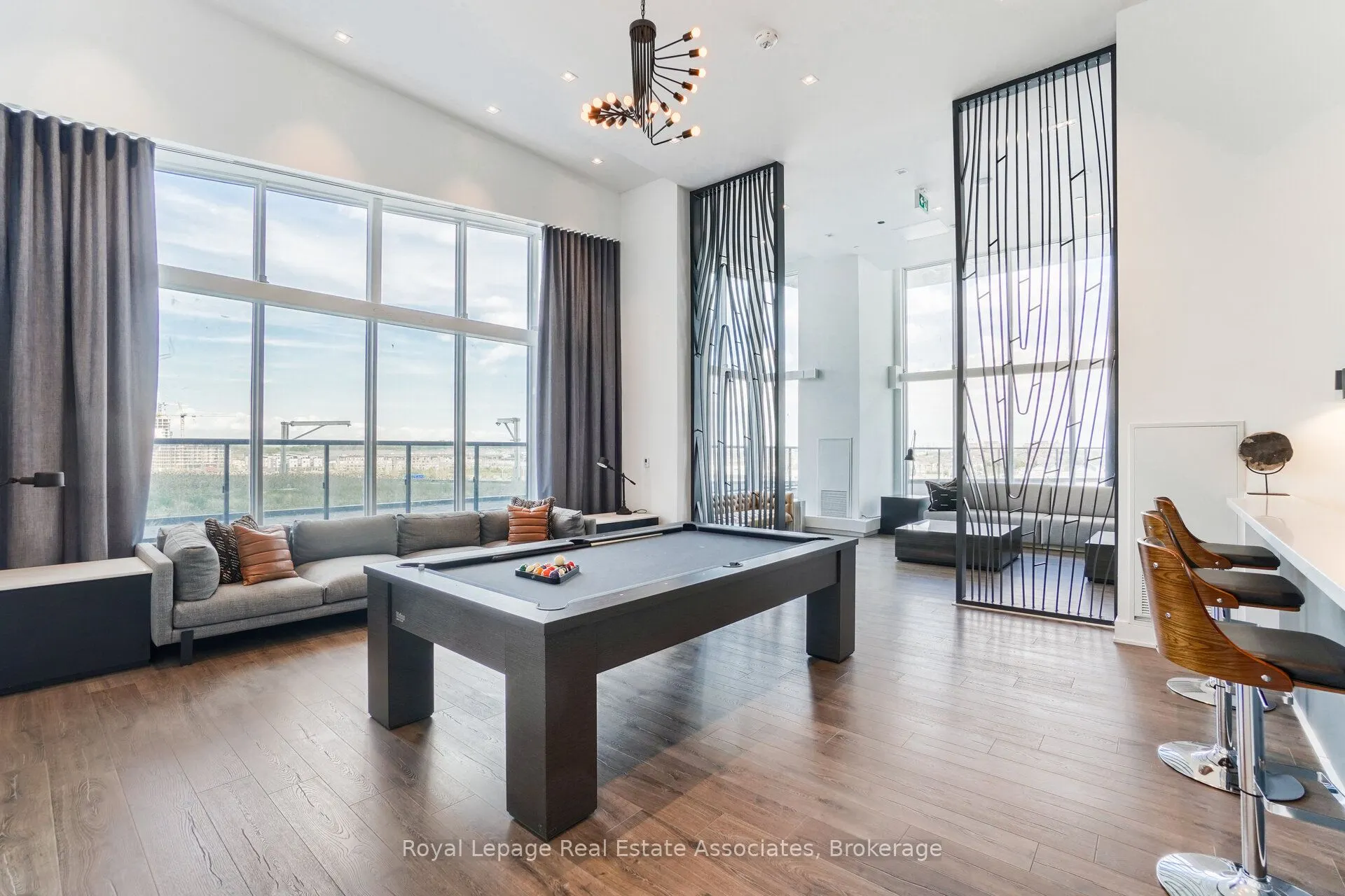 297 Oak Walk Drive, #2003