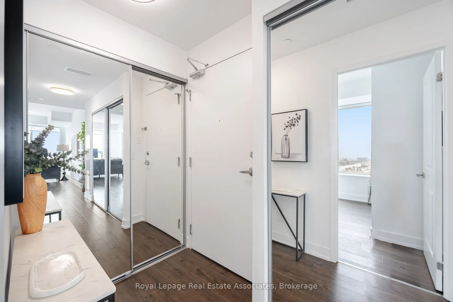 297 Oak Walk Drive, #2003