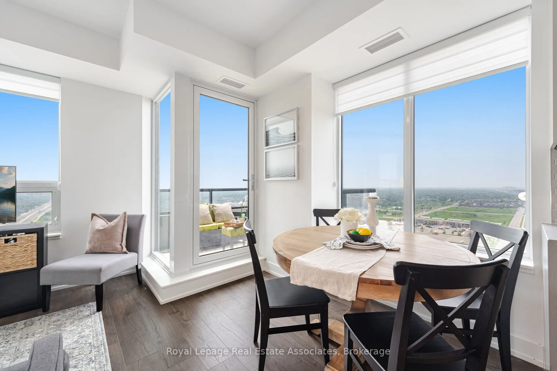 297 Oak Walk Drive, #2003