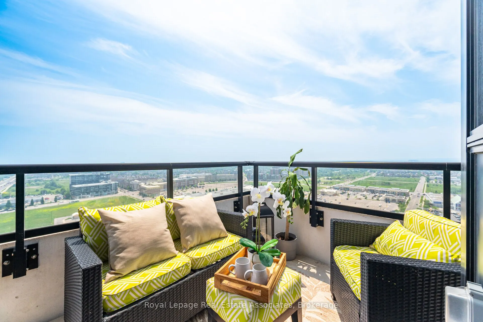 297 Oak Walk Drive, #2003