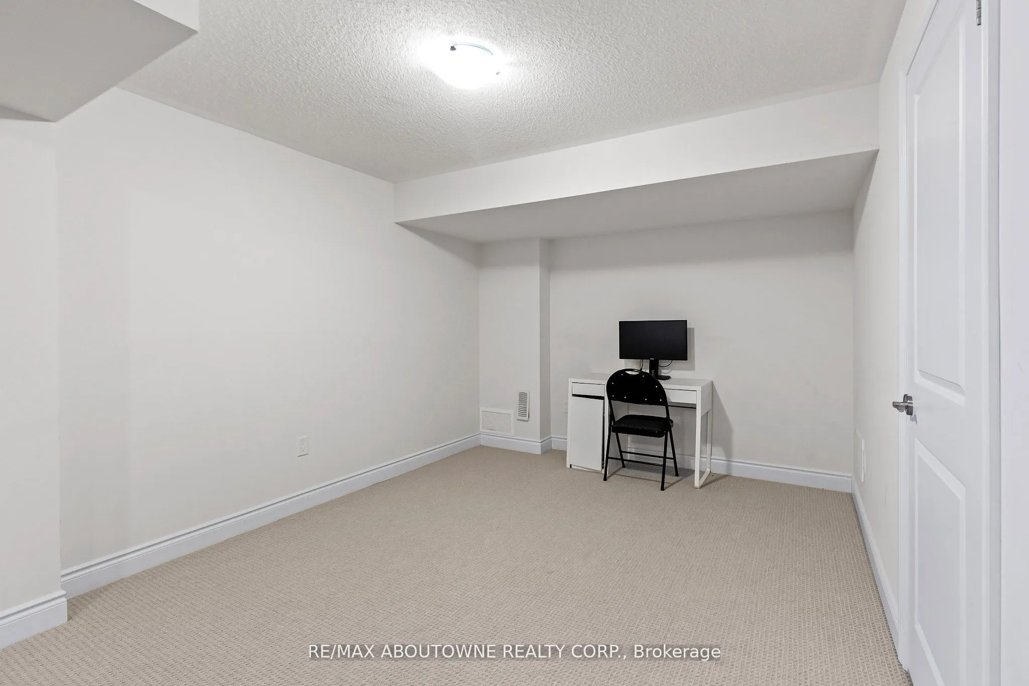 3470 Clayton Trail