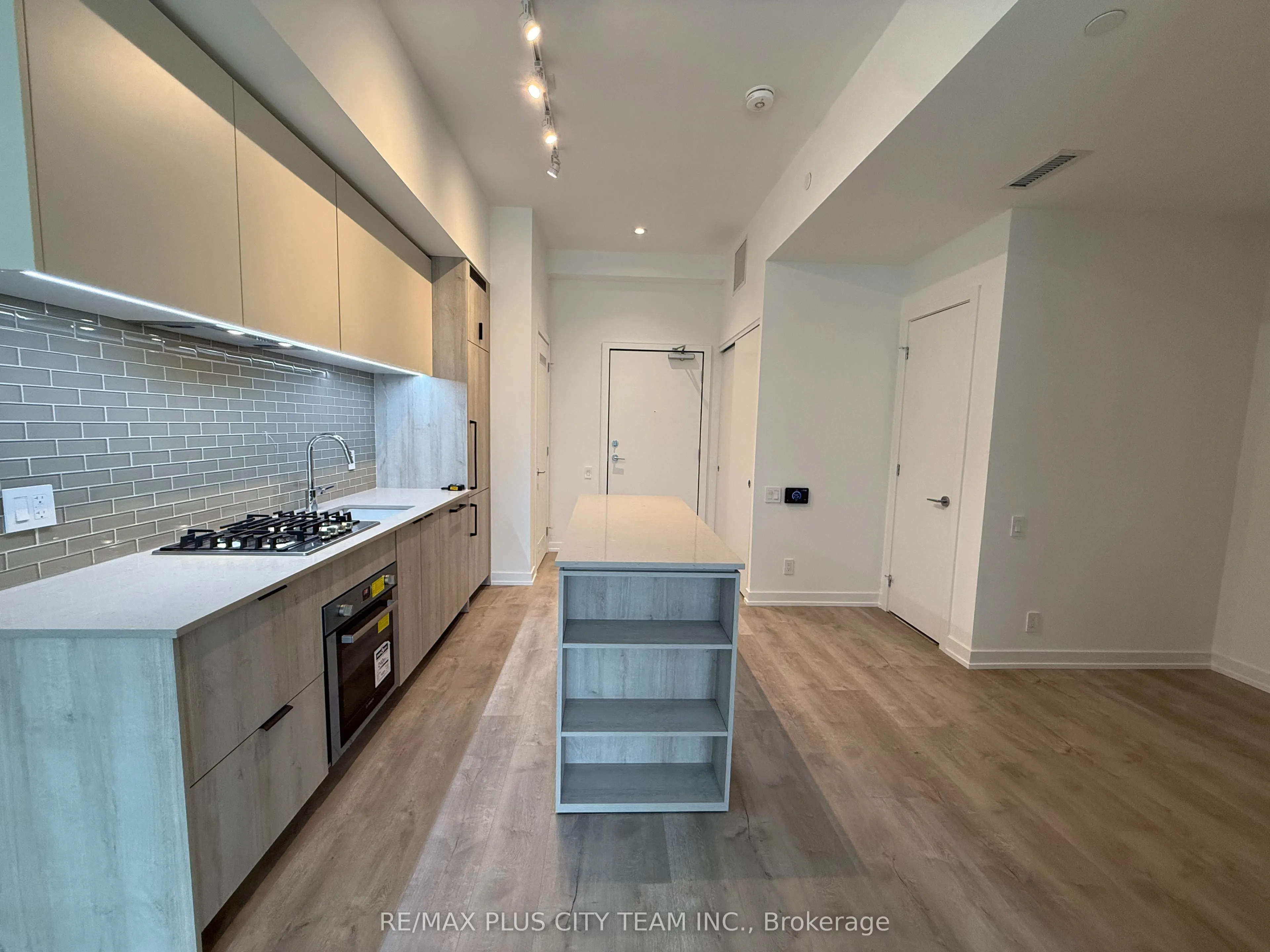 722 Marlee Avenue, #202
