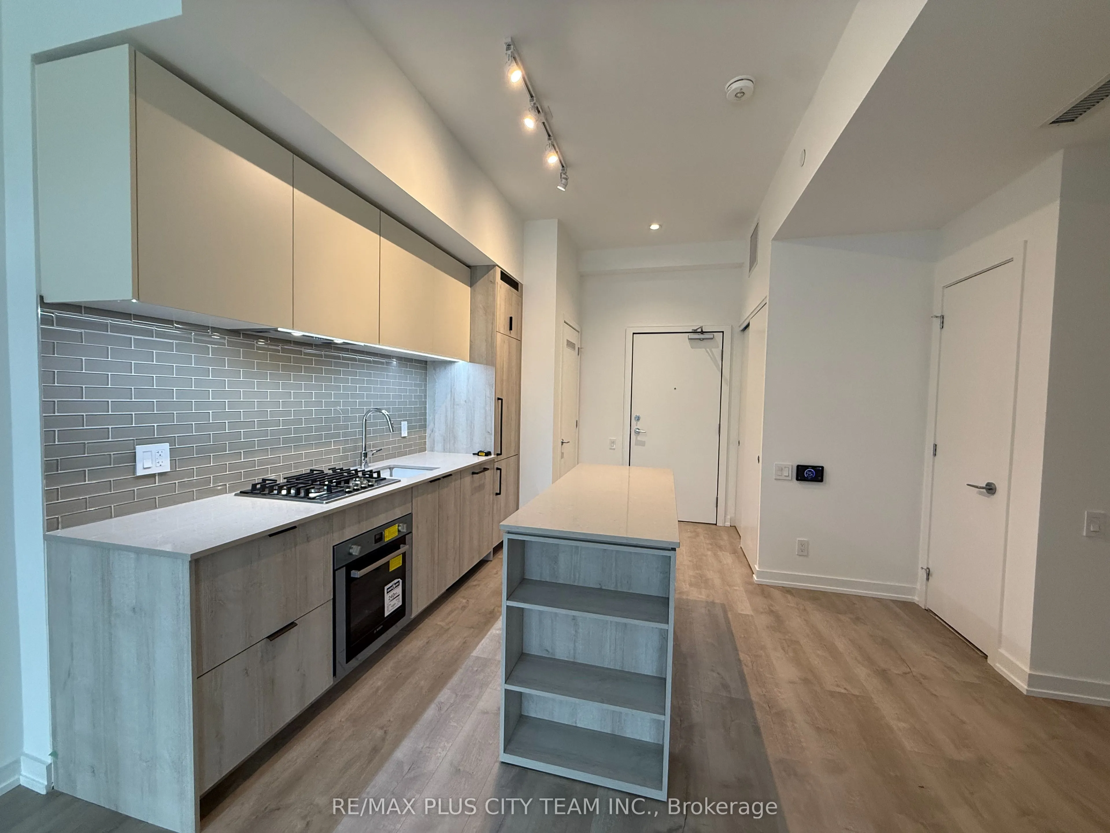 722 Marlee Avenue, #202
