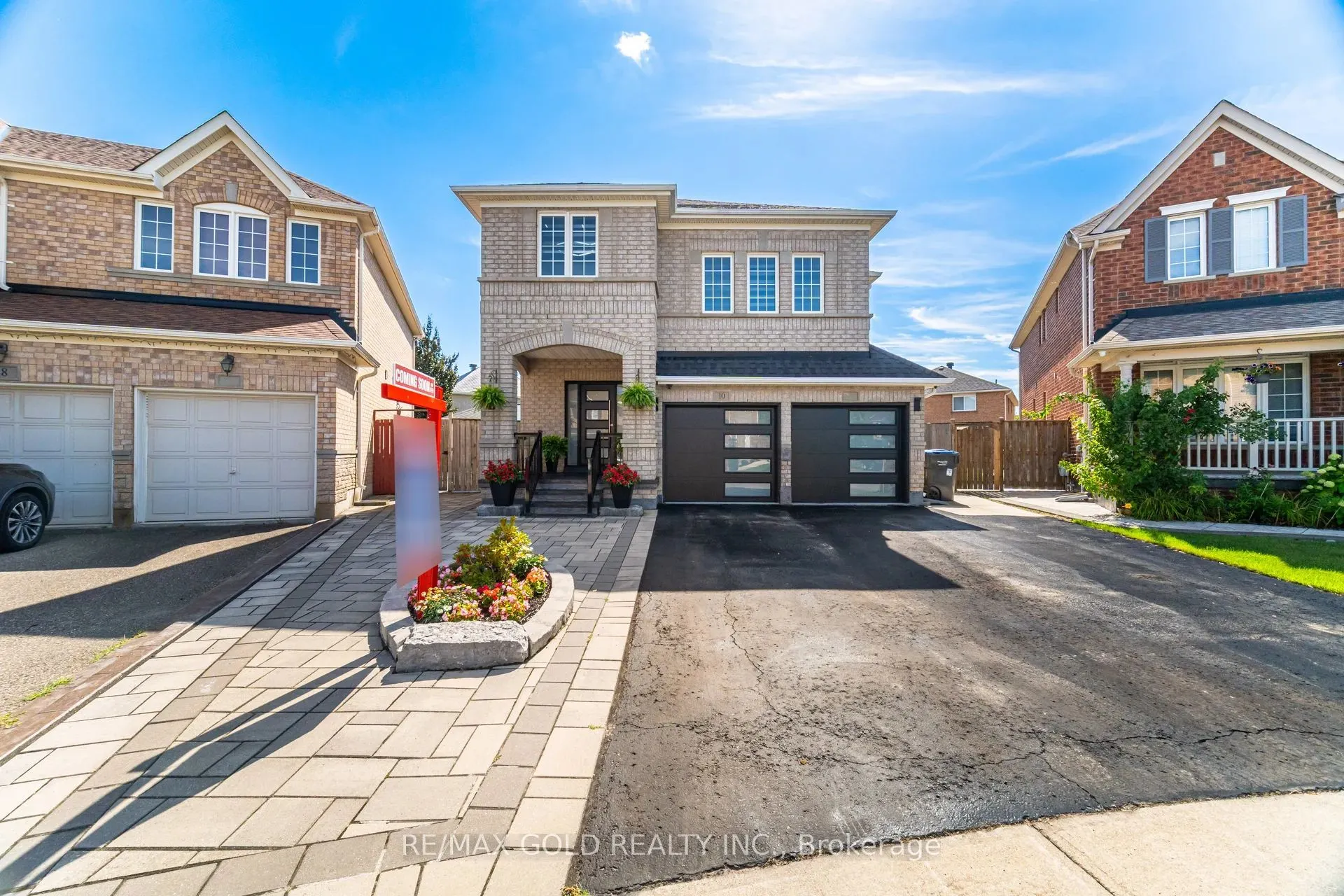 10 Cloverlawn Street