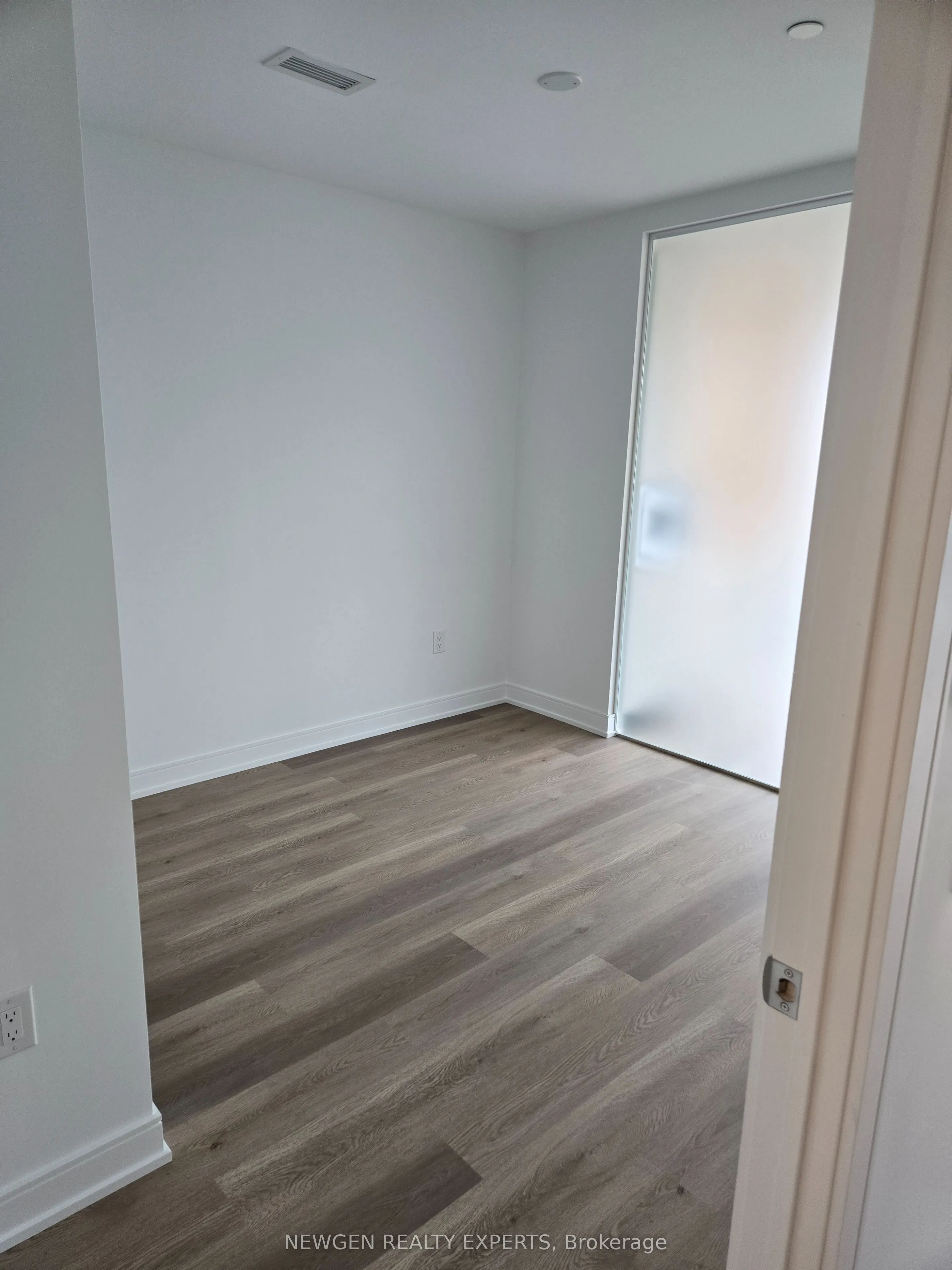 3009 Novar Road, #715