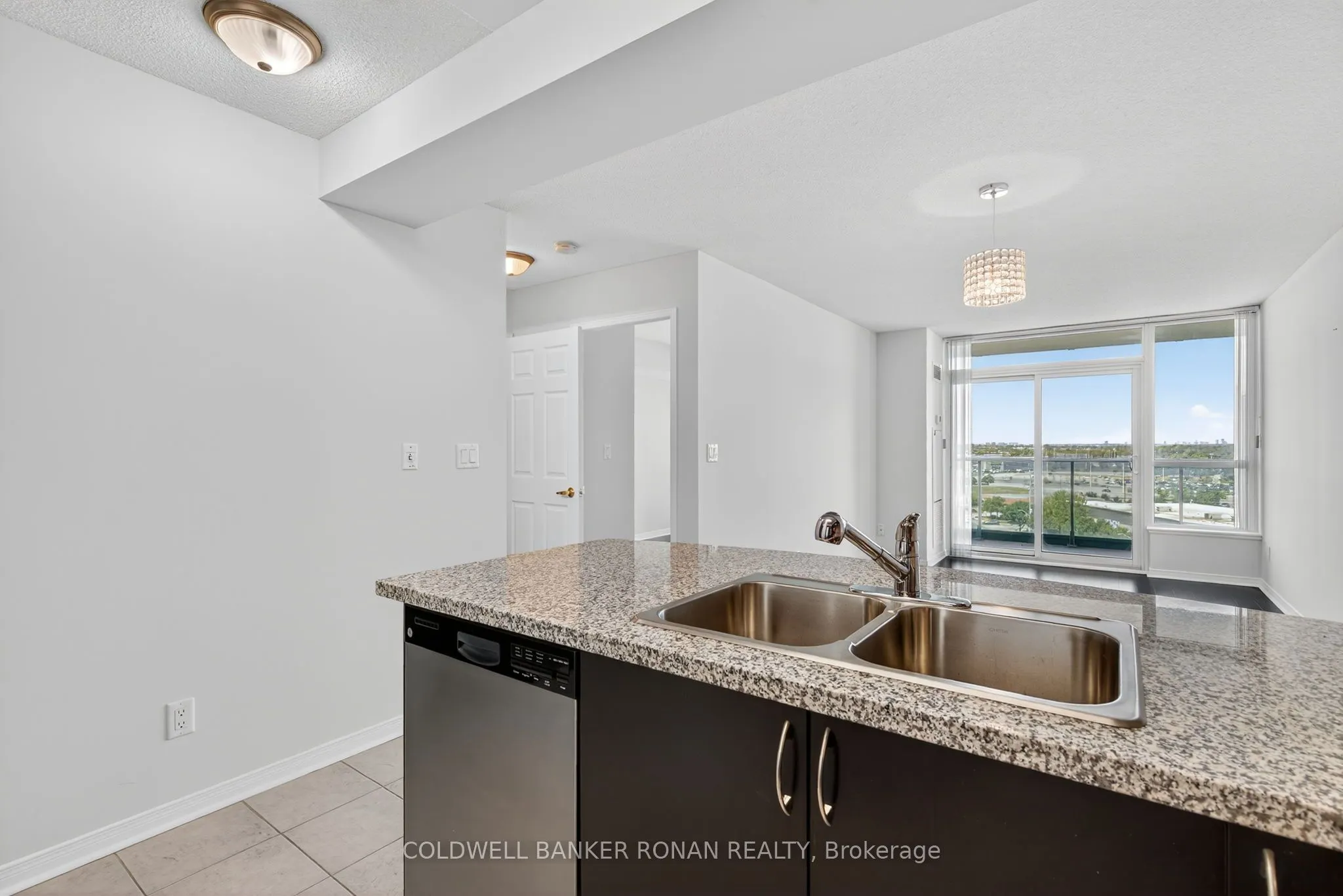 4900 Glen Erin Drive, #1010