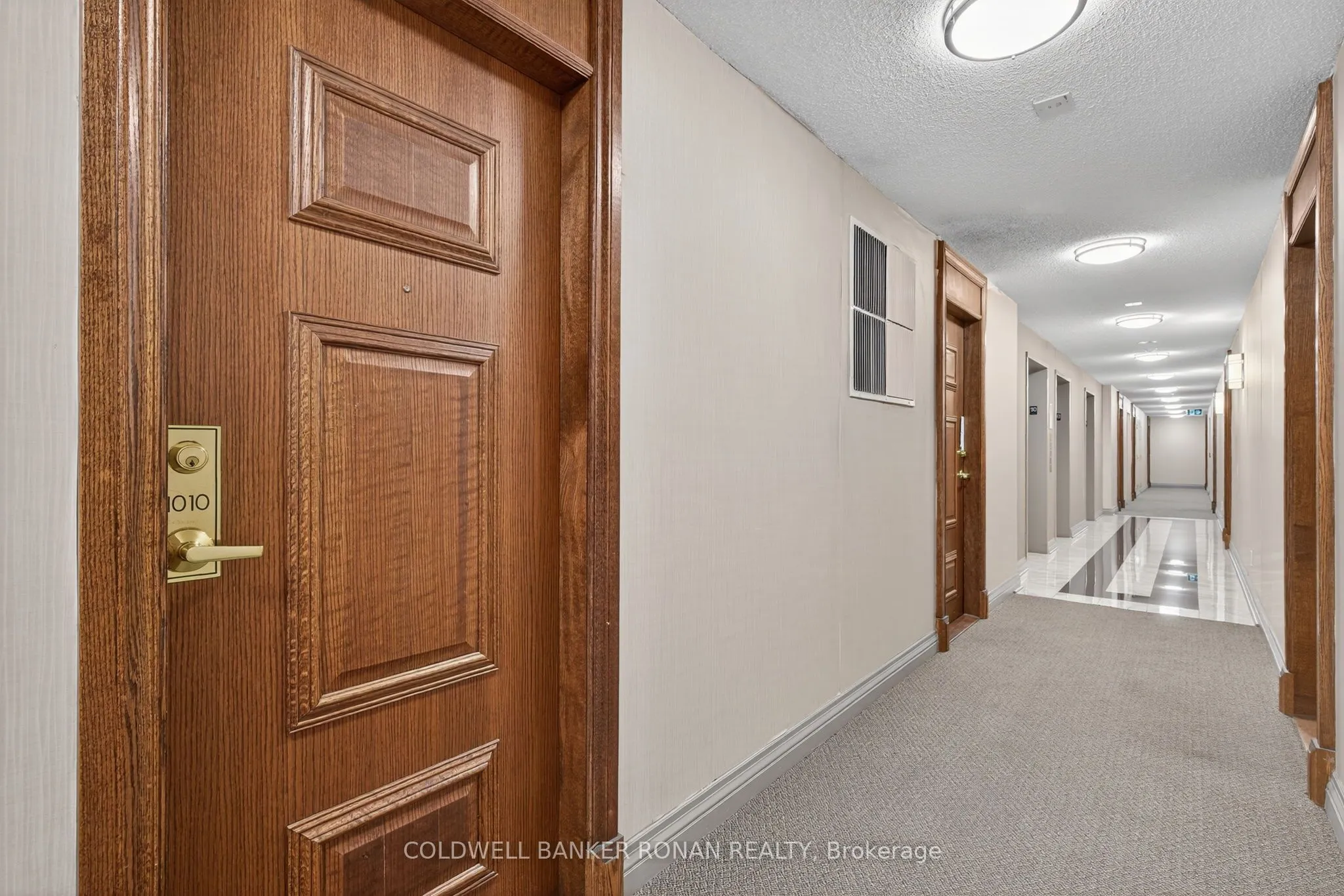 4900 Glen Erin Drive, #1010