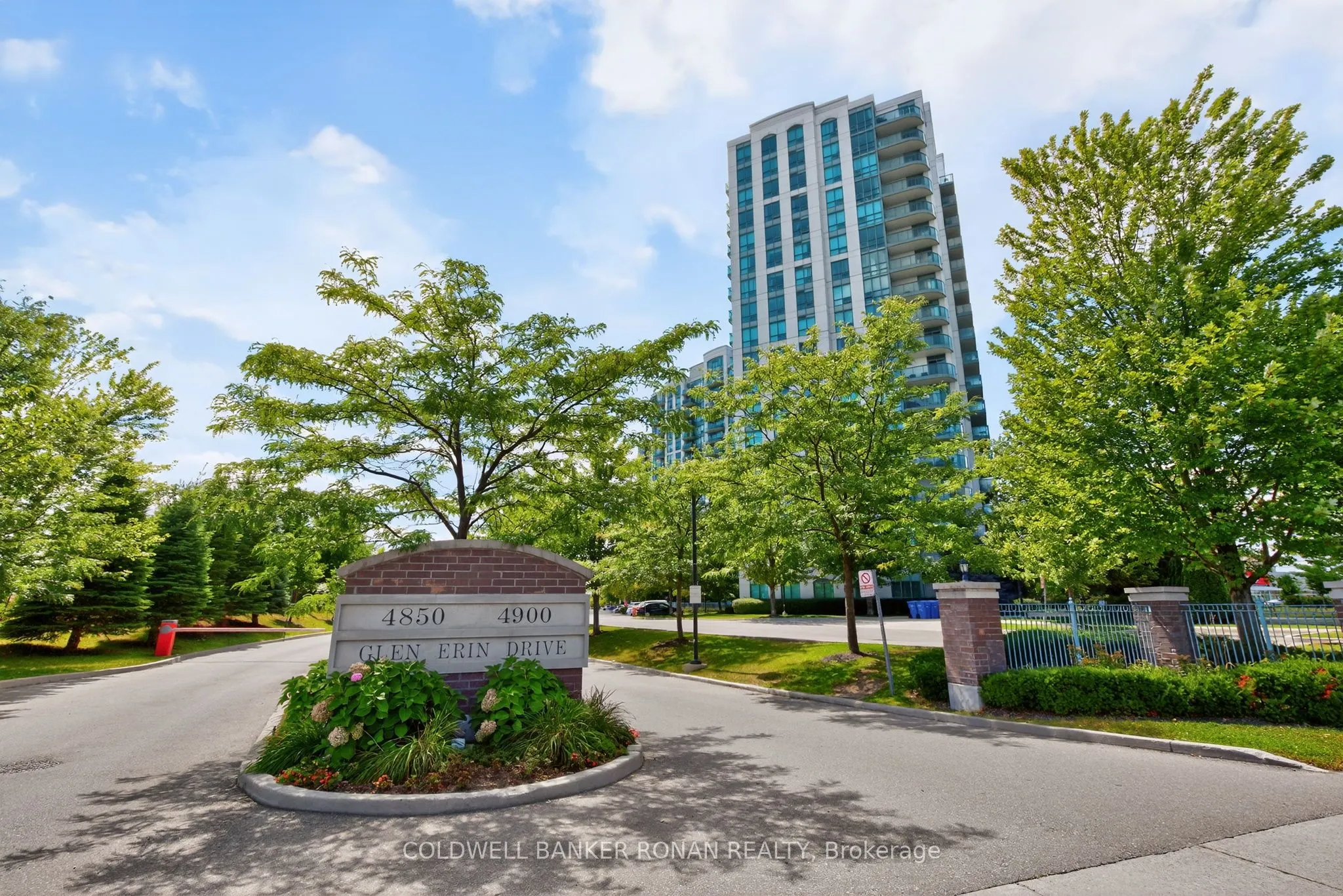 4900 Glen Erin Drive, #1010