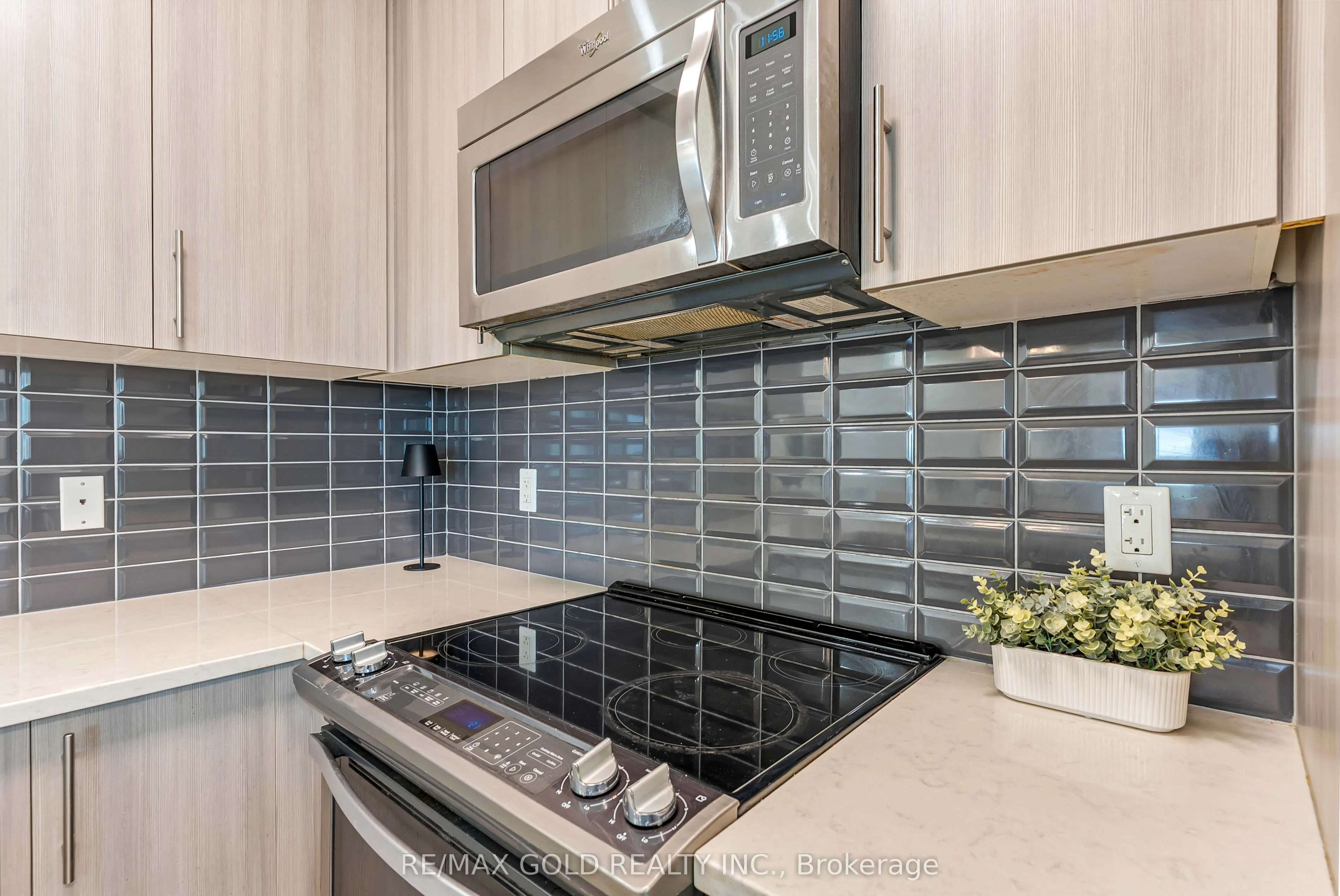 55 Yorkland Boulevard, #503