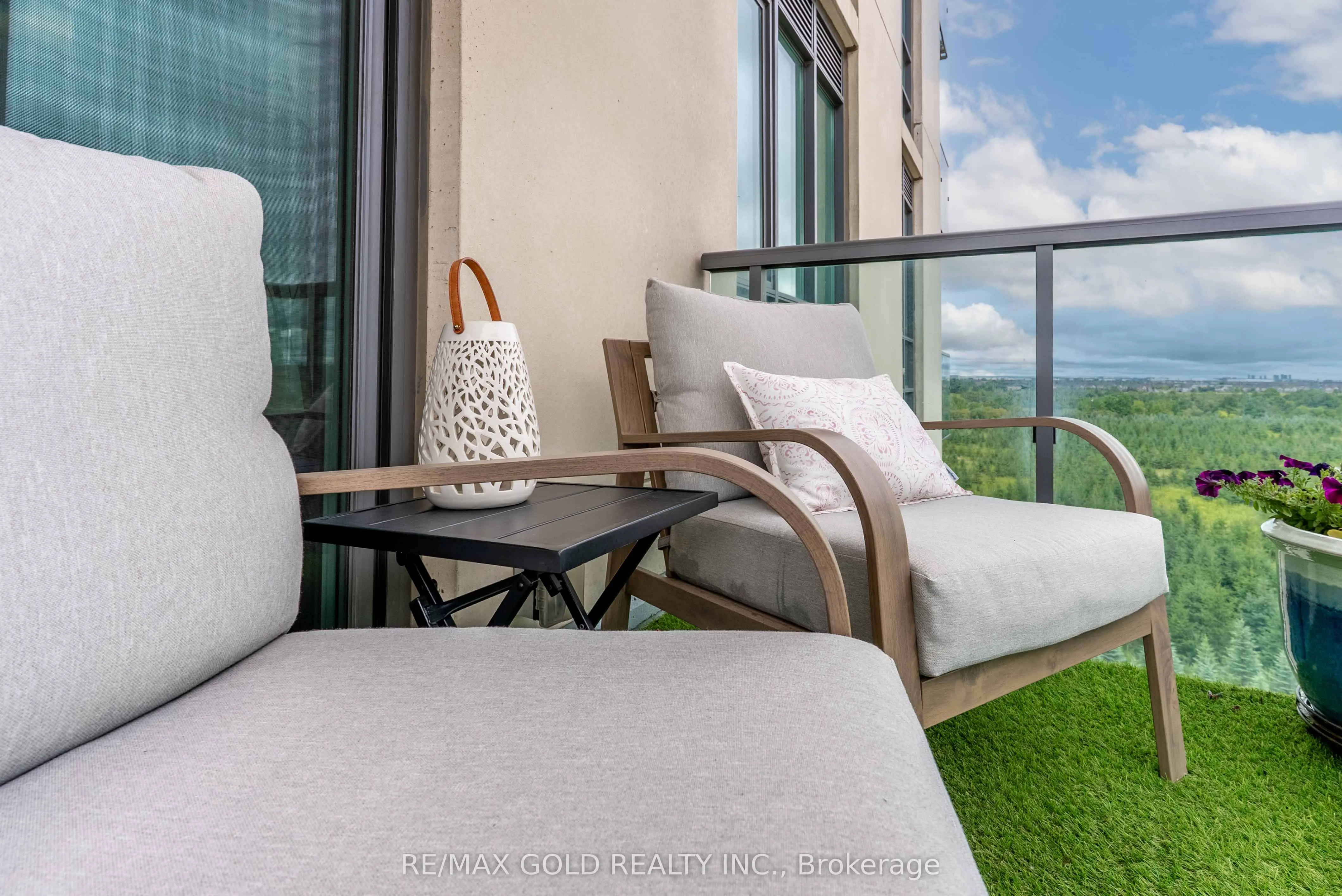 55 Yorkland Boulevard, #503