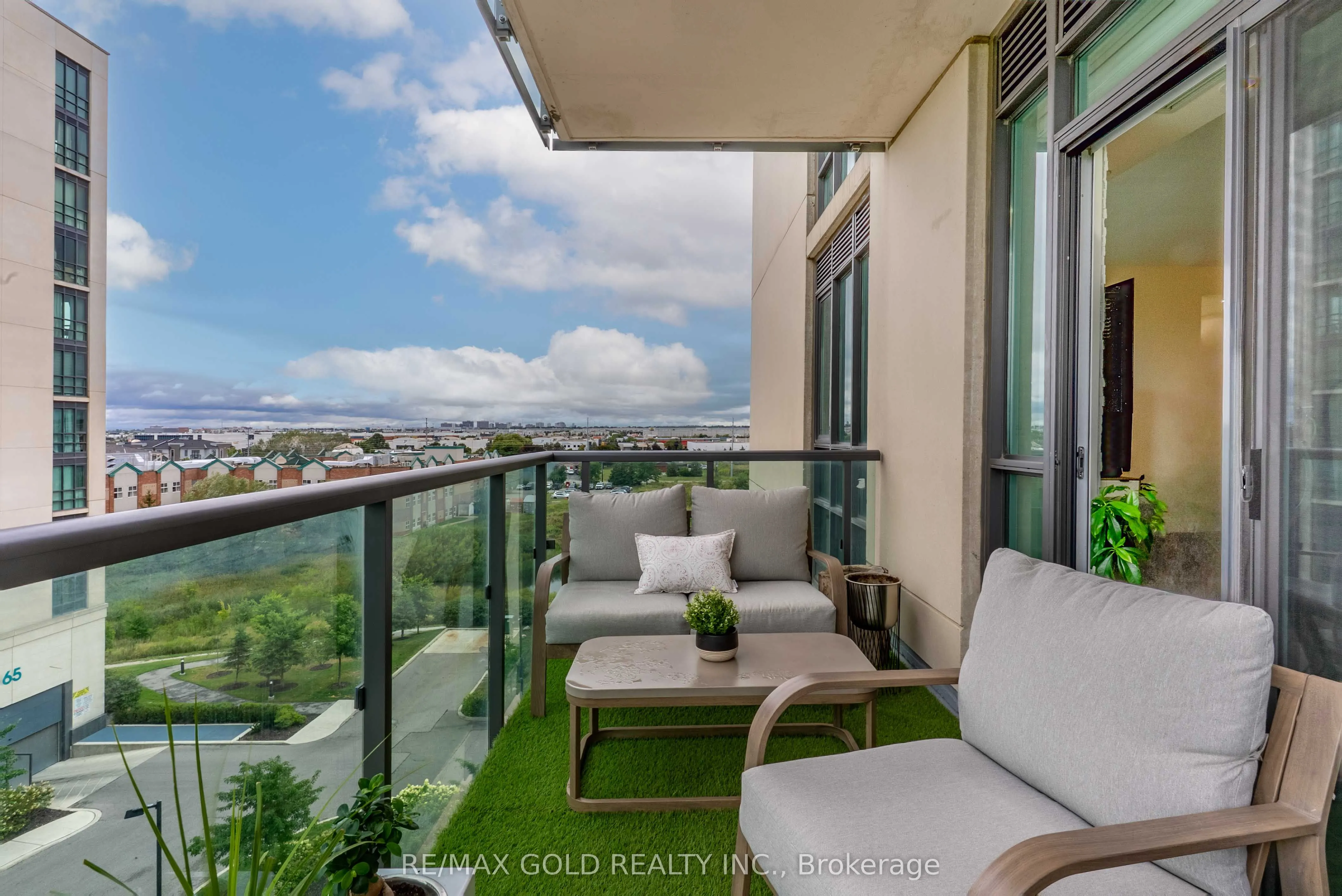 55 Yorkland Boulevard, #503