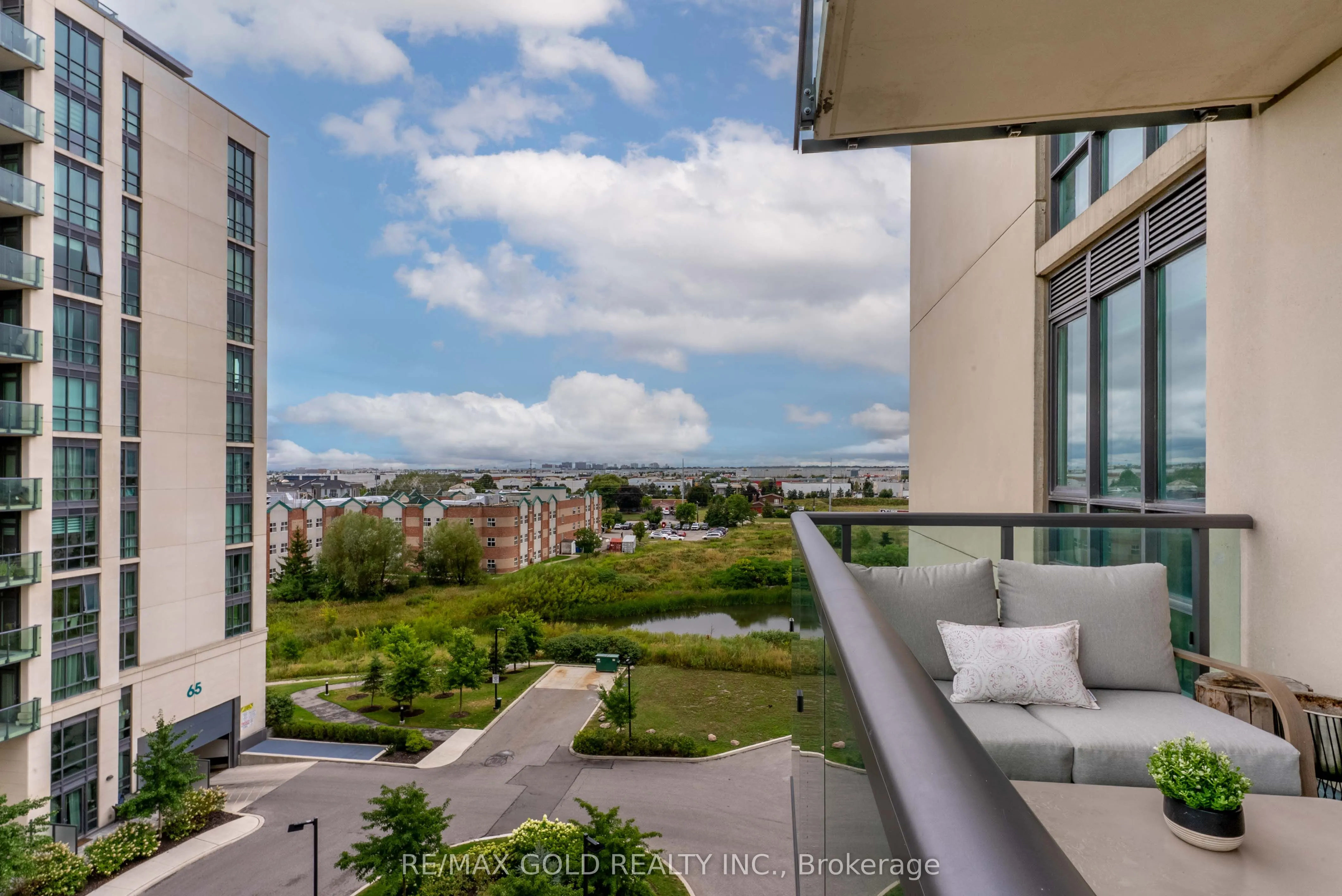 55 Yorkland Boulevard, #503