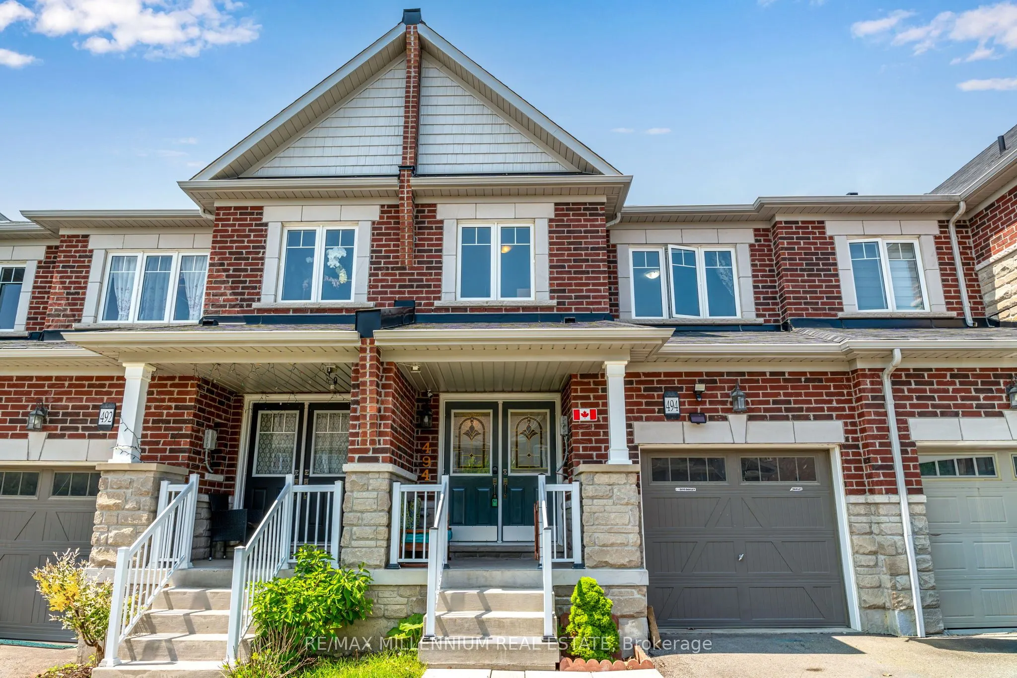 494 Queen Mary Drive