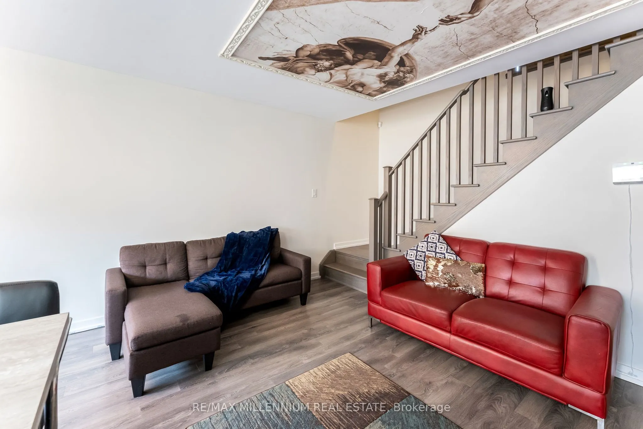 494 Queen Mary Drive
