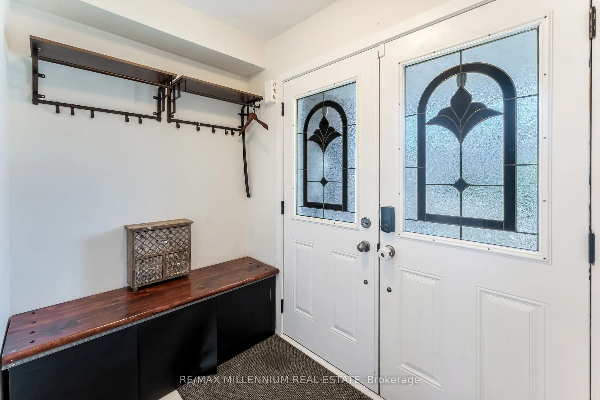 494 Queen Mary Drive