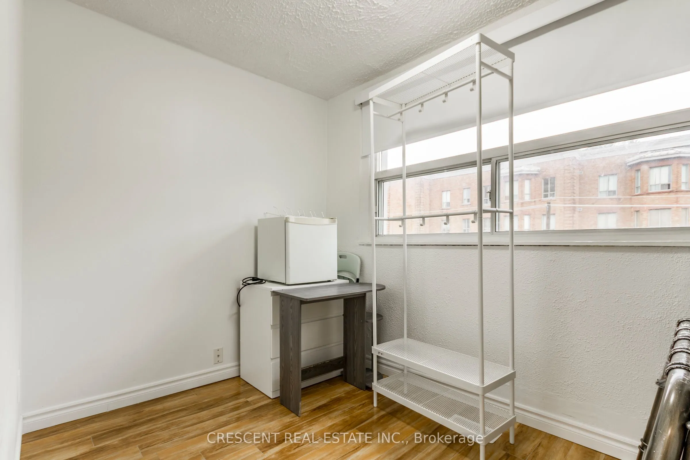 1409 King Street W, #Upper