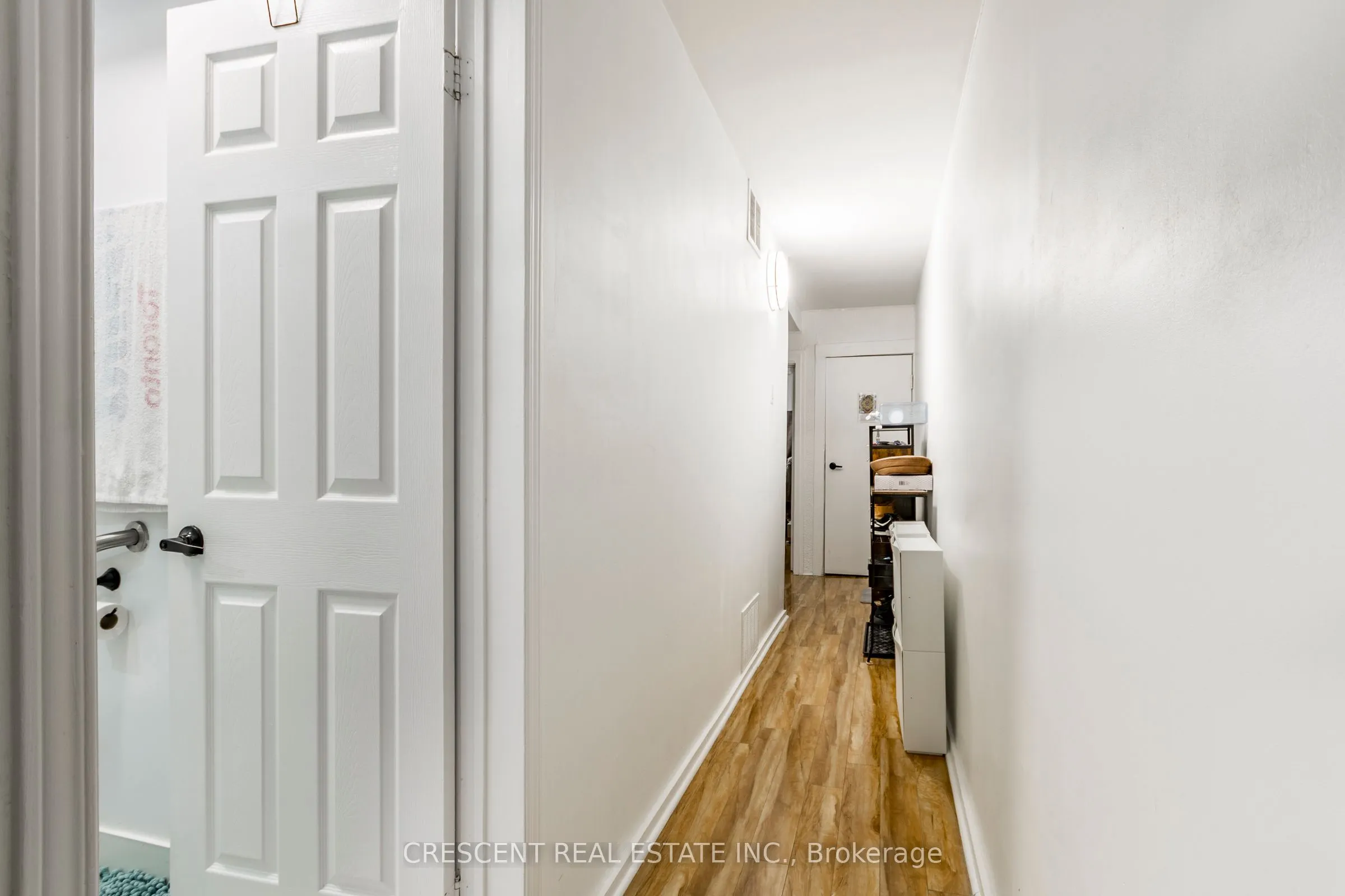 1409 King Street W, #Upper