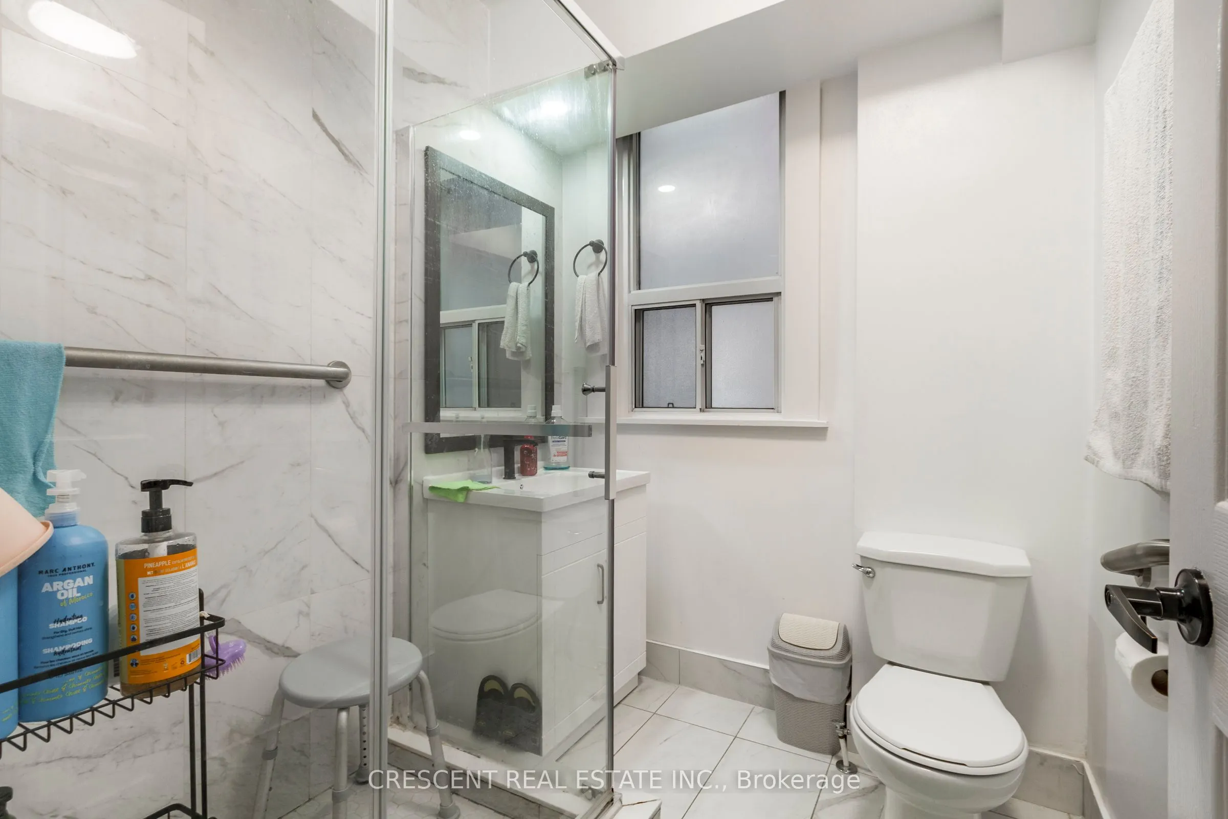 1409 King Street W, #Upper