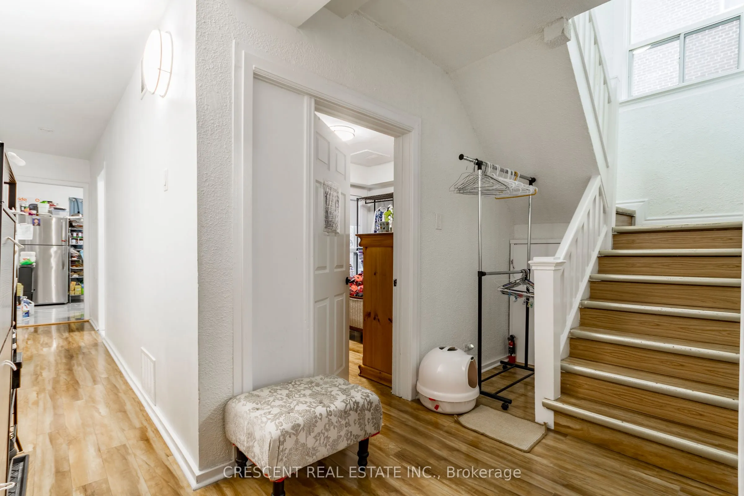 1409 King Street W, #Upper