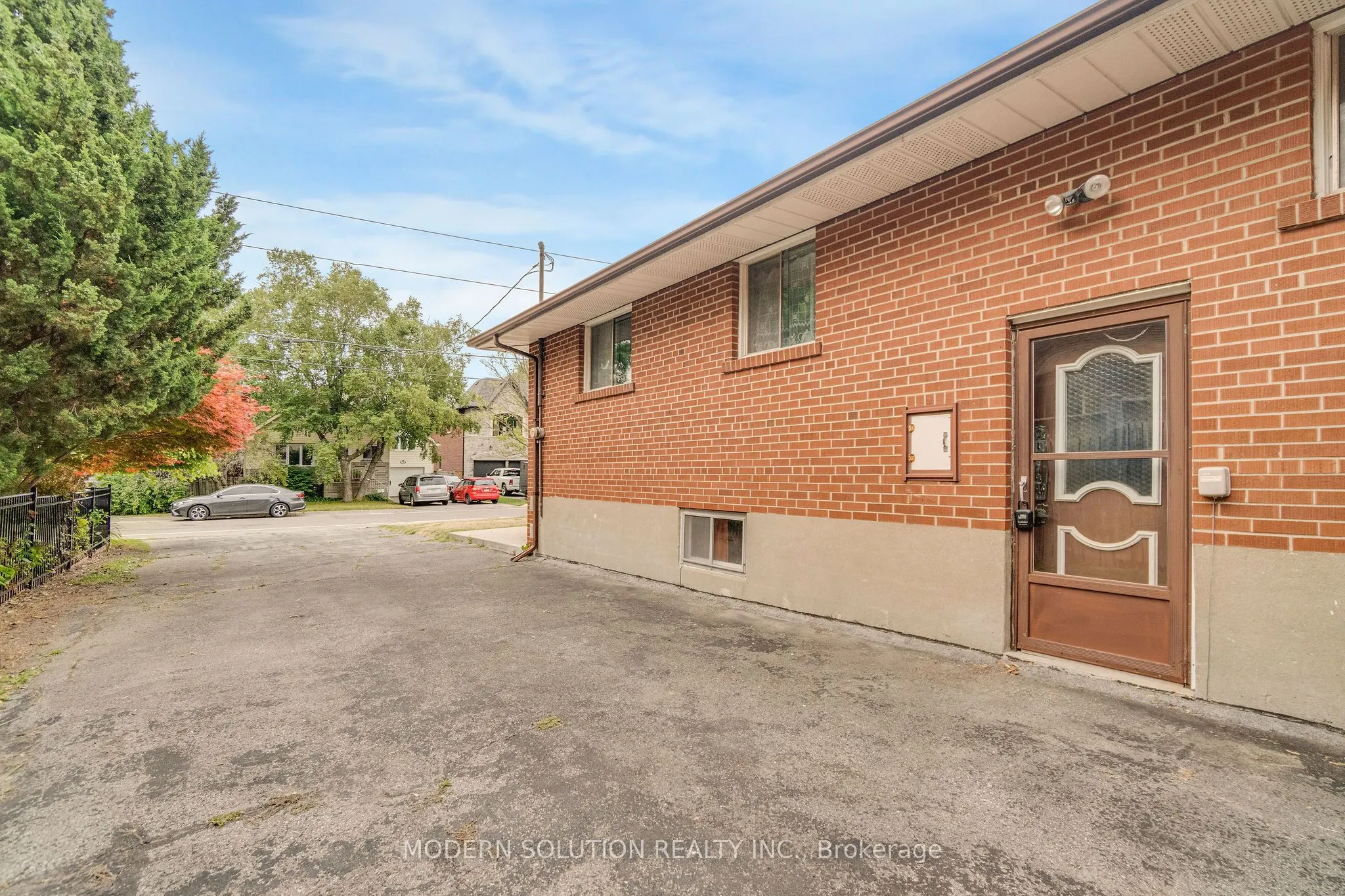 177 Eaglewood Boulevard