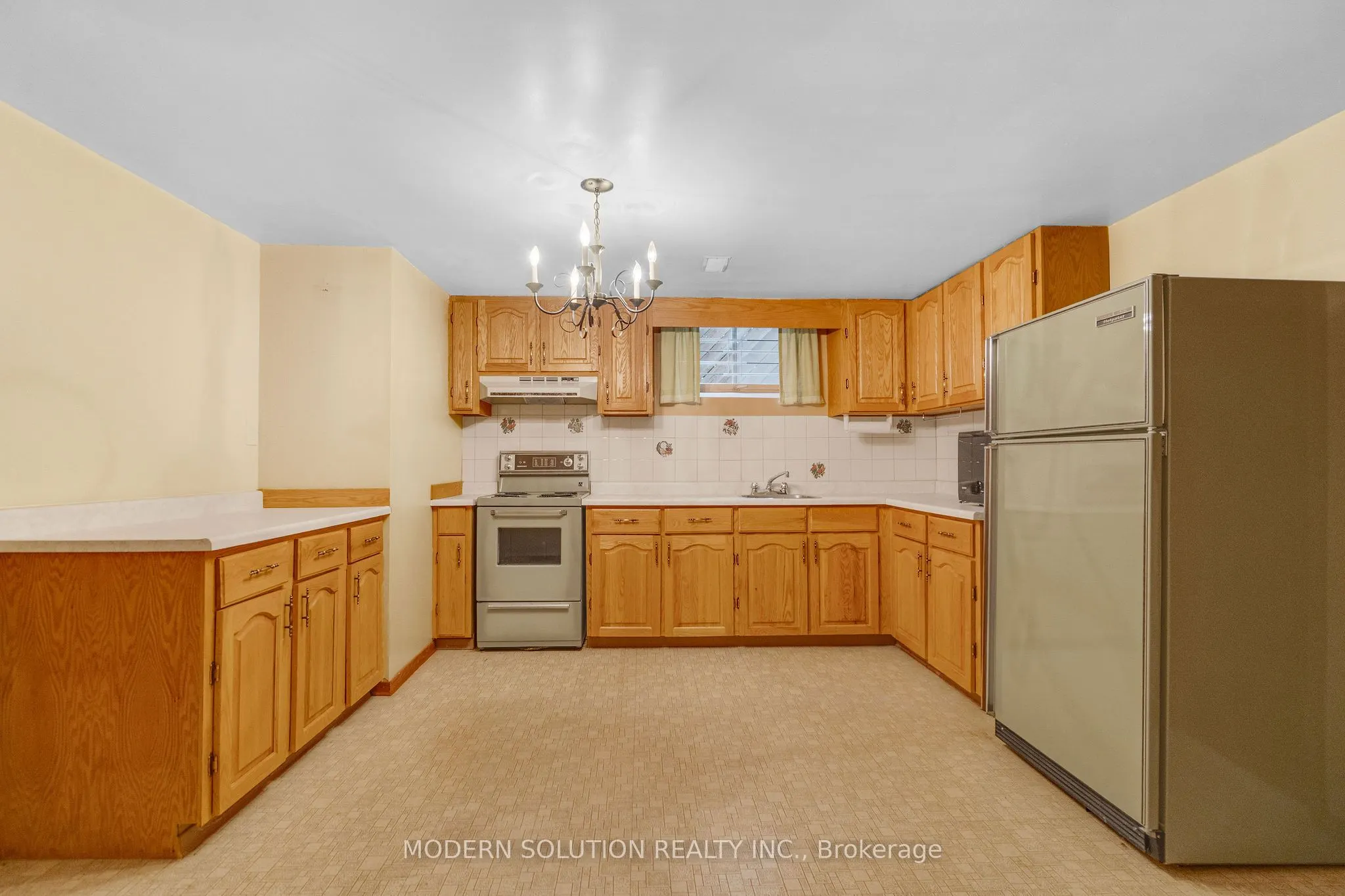 177 Eaglewood Boulevard