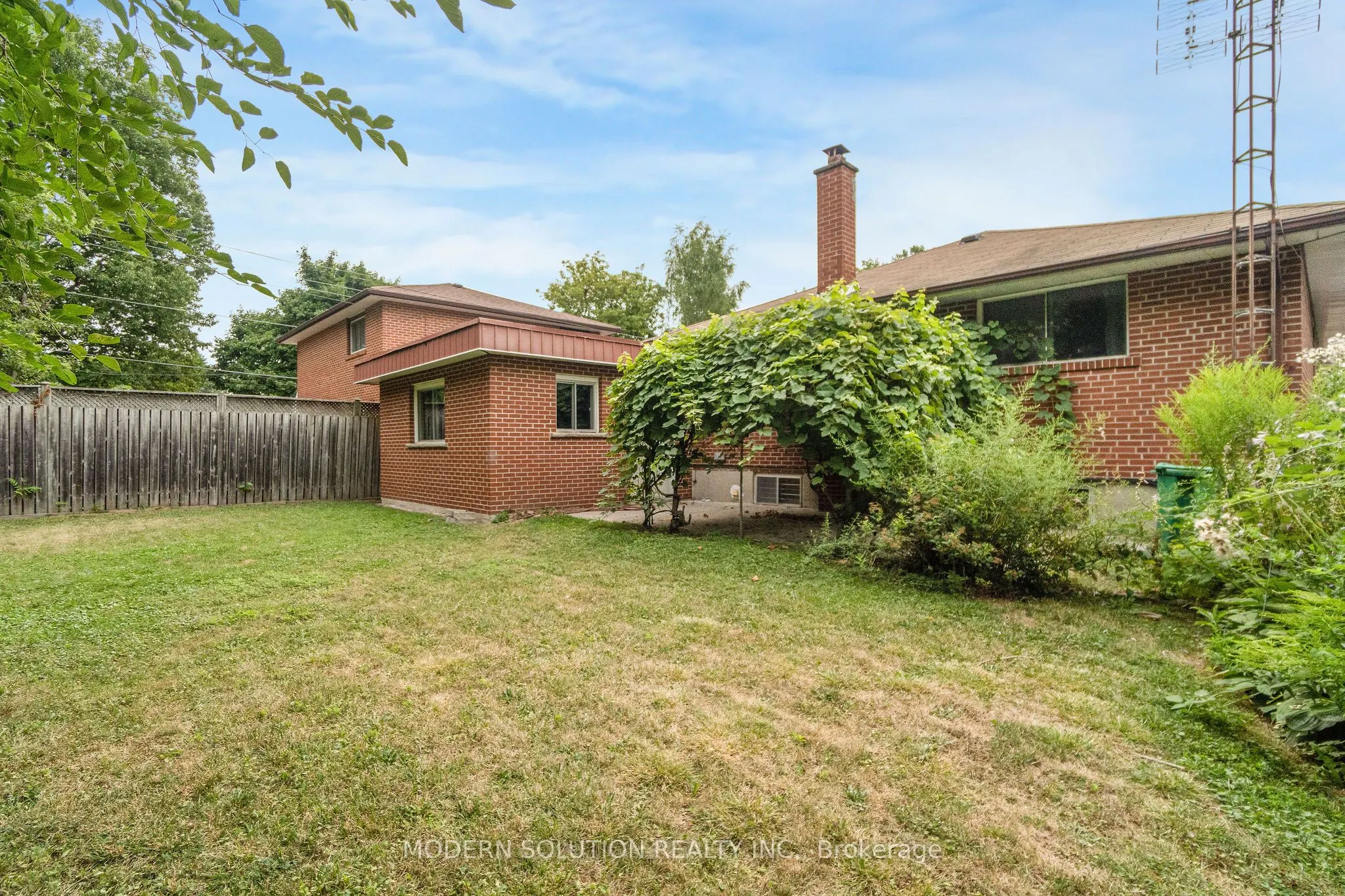 177 Eaglewood Boulevard